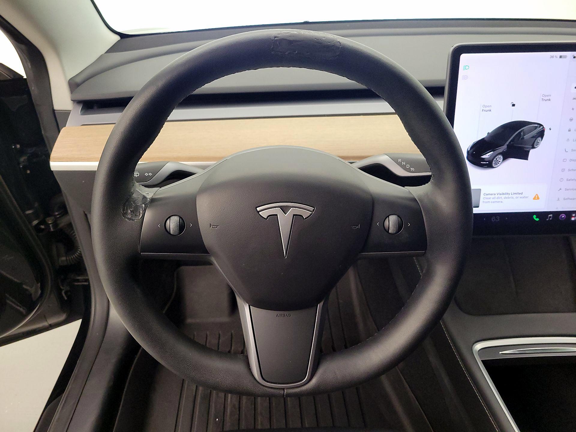 Thumbnail: 2021 Tesla Model 3 - 10