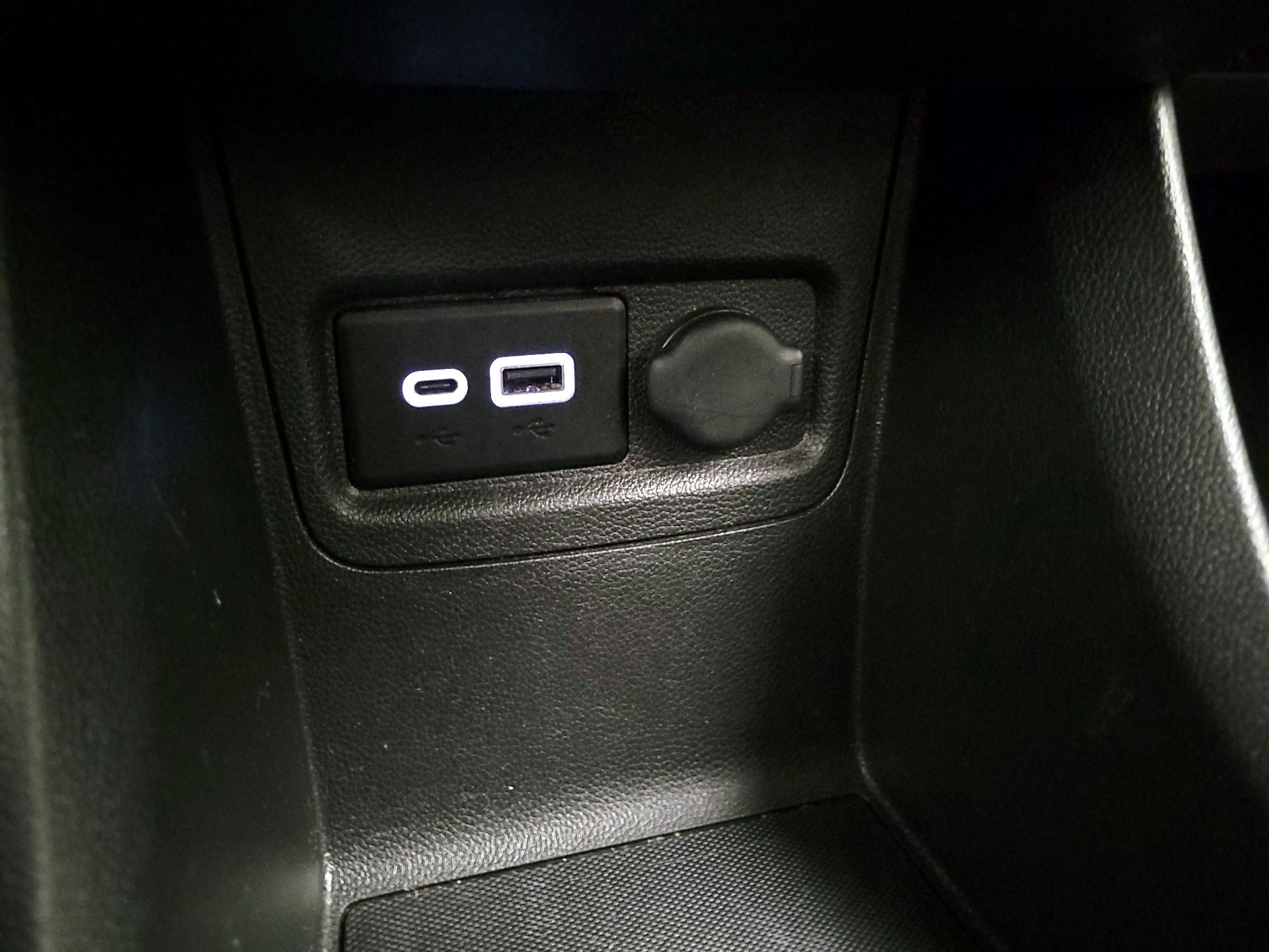 Thumbnail: 2020 Chevrolet Spark - 18