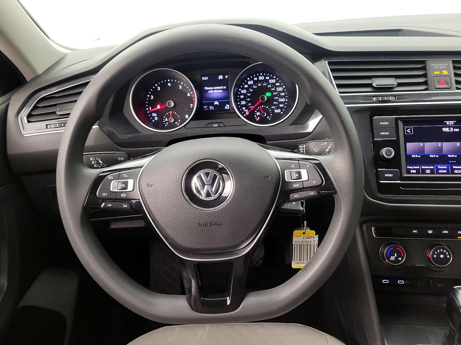 Thumbnail: 2020 Volkswagen Tiguan - 10