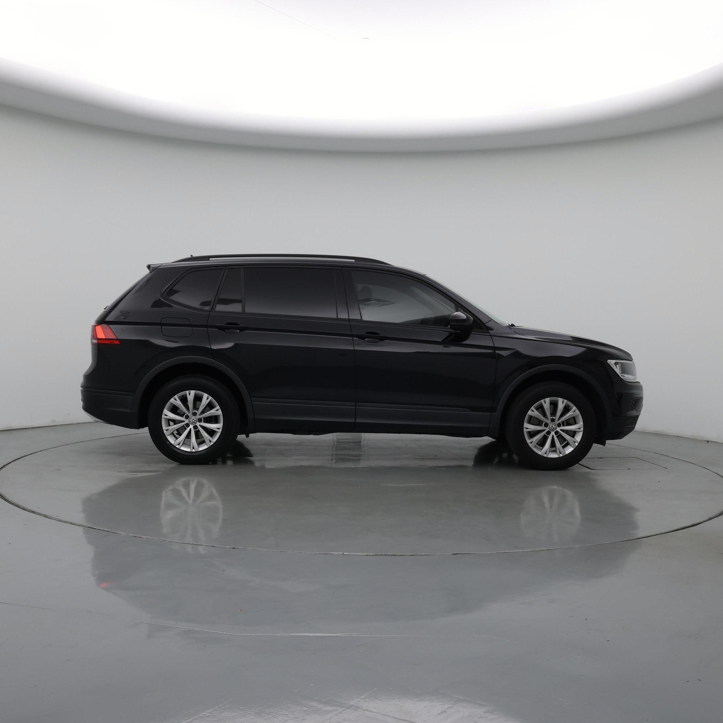 Thumbnail: 2020 Volkswagen Tiguan - 7