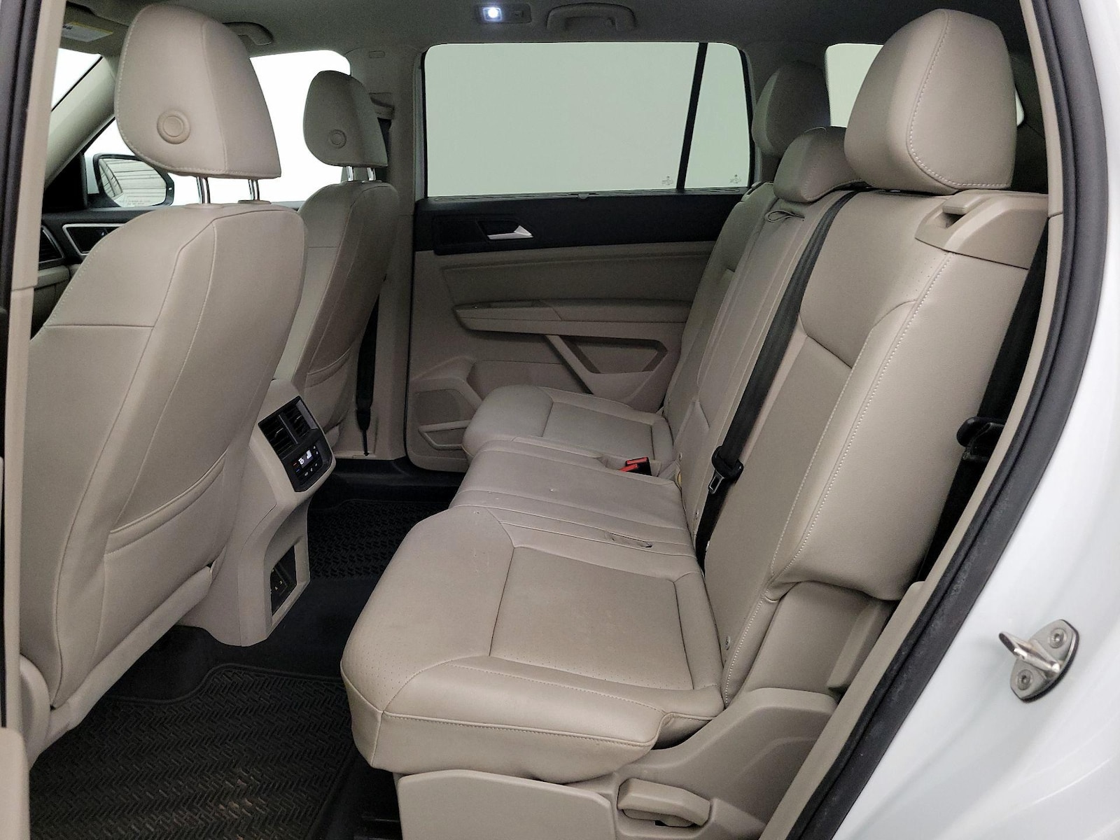 2021 Volkswagen Atlas SEL - Photo 22