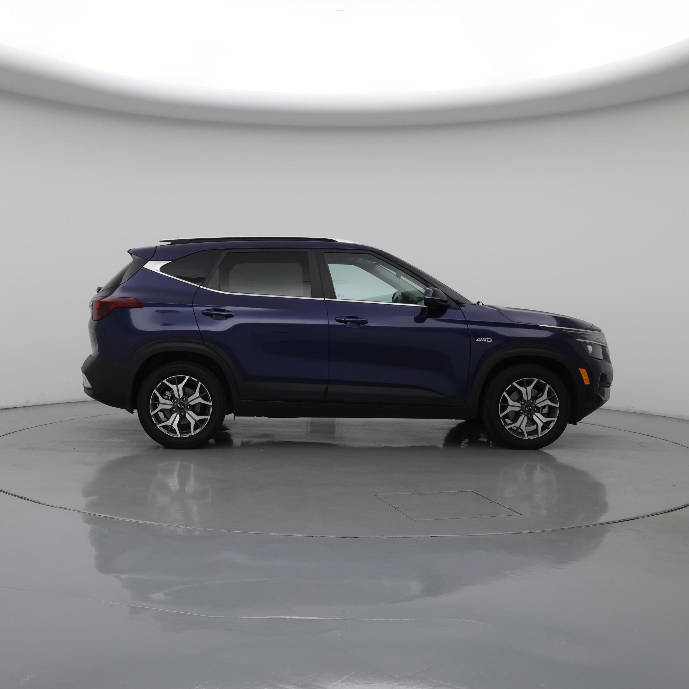 Thumbnail: 2021 Kia Seltos - 7