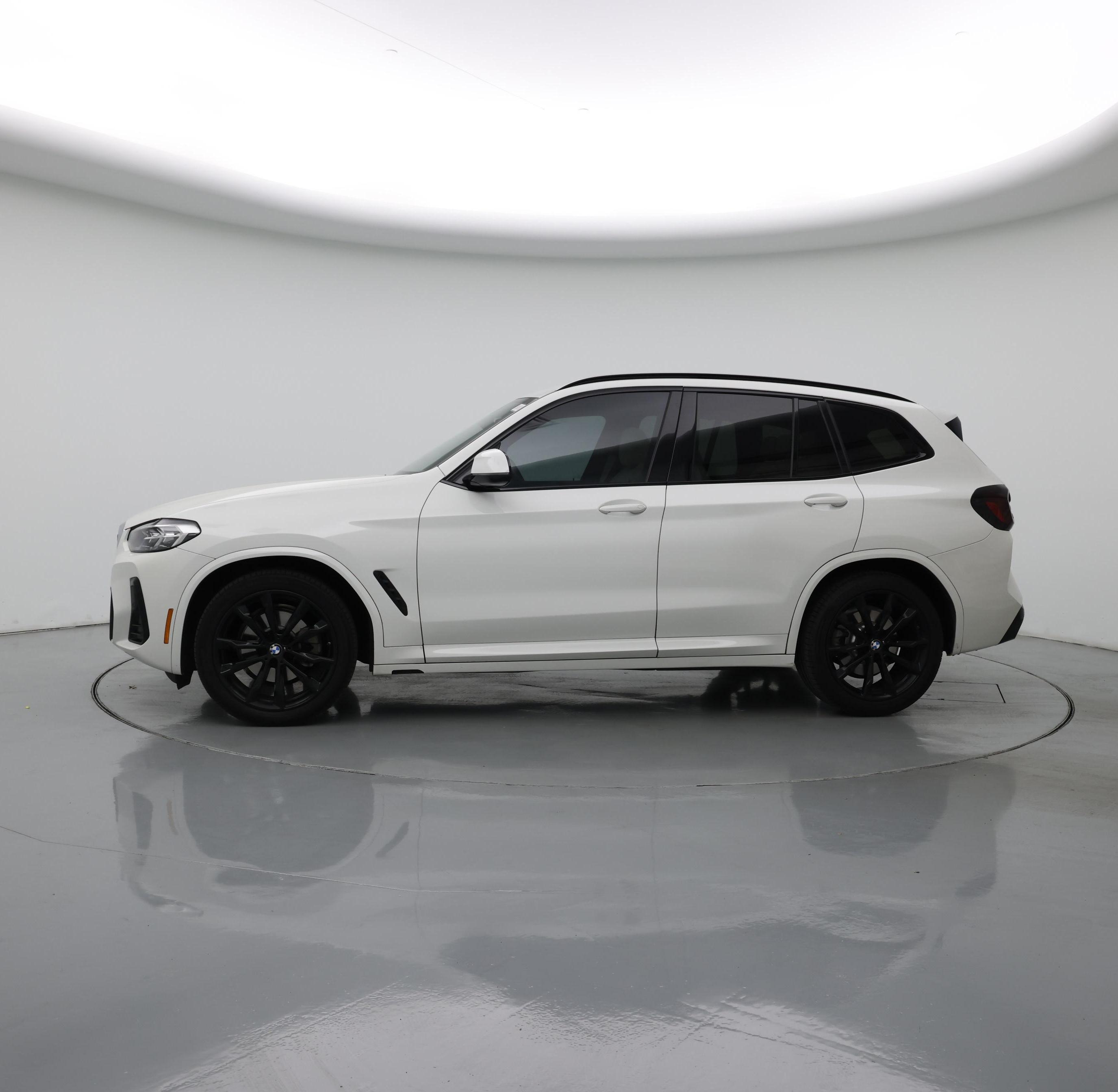 Thumbnail: 2022 BMW X3 - 3