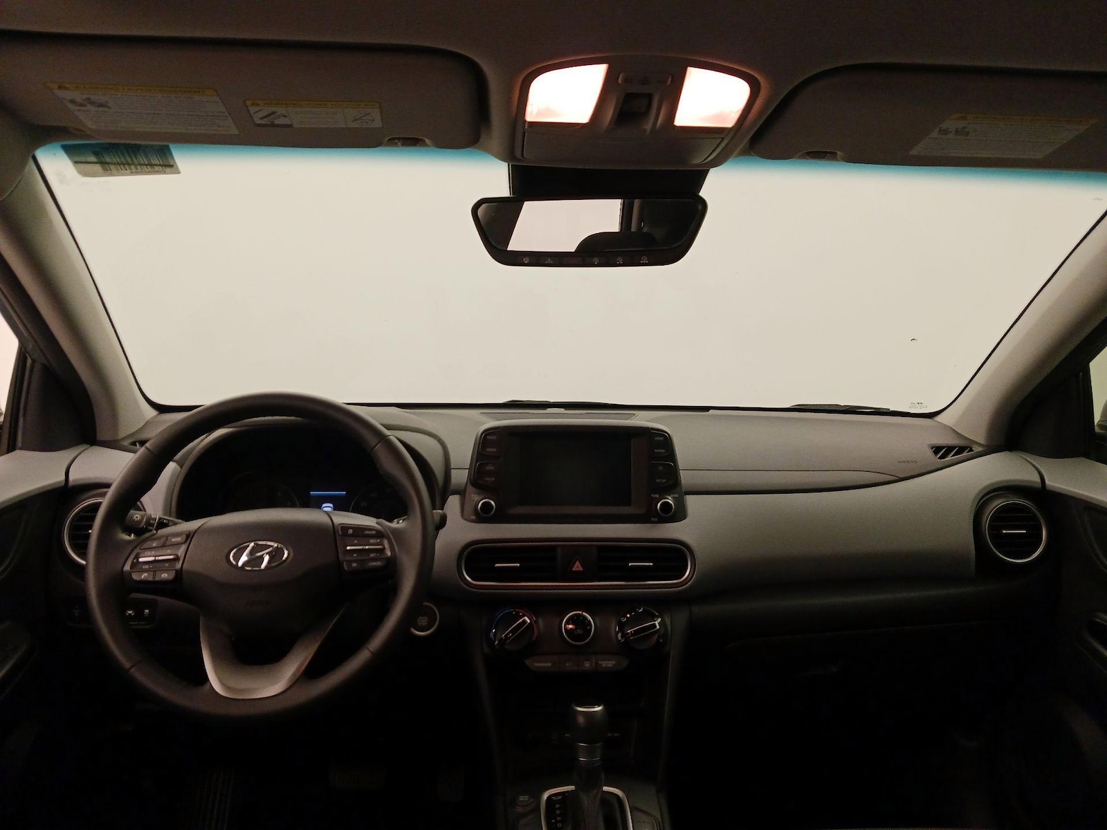 2020 Hyundai Kona SEL Plus - Photo 10