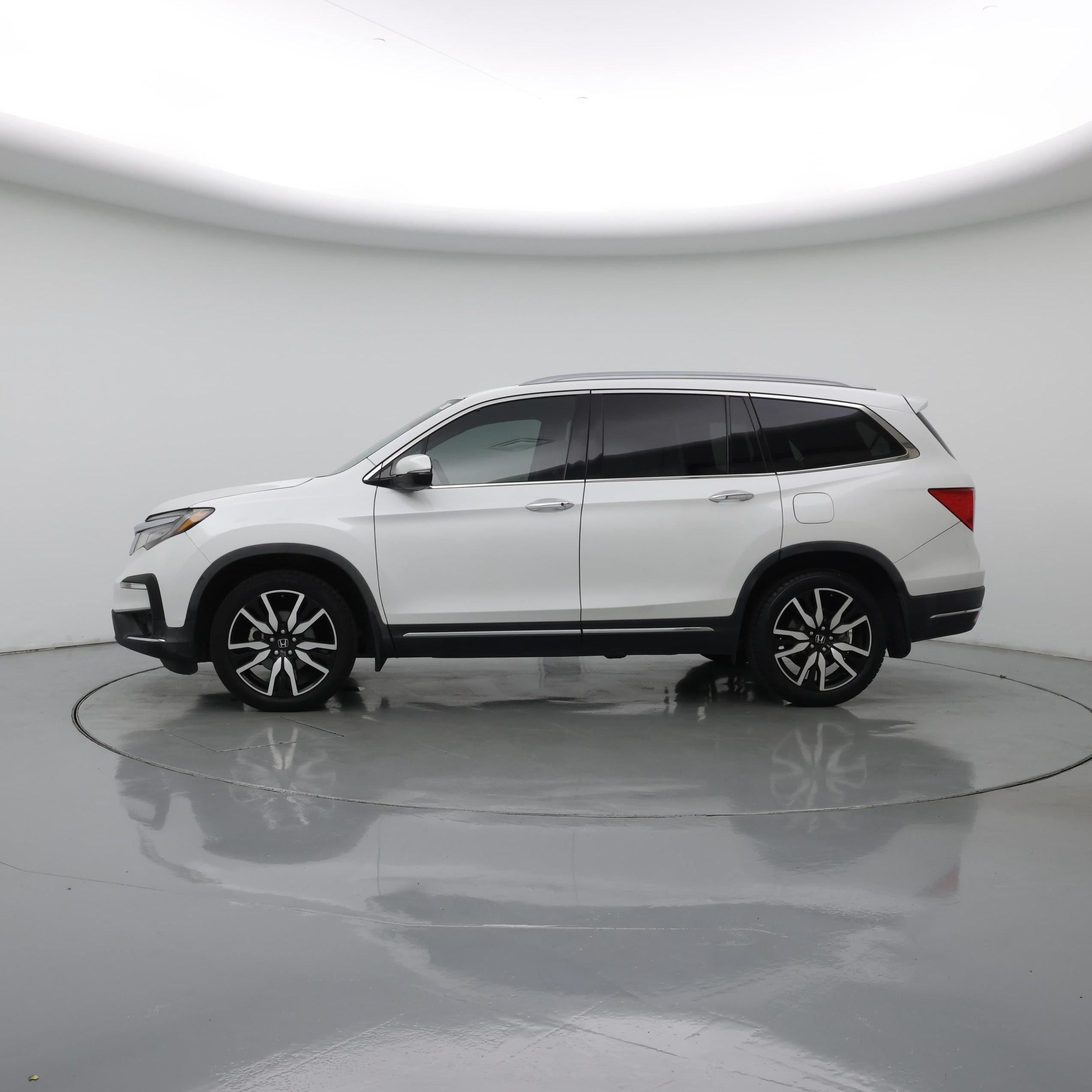 Thumbnail: 2020 Honda Pilot - 3
