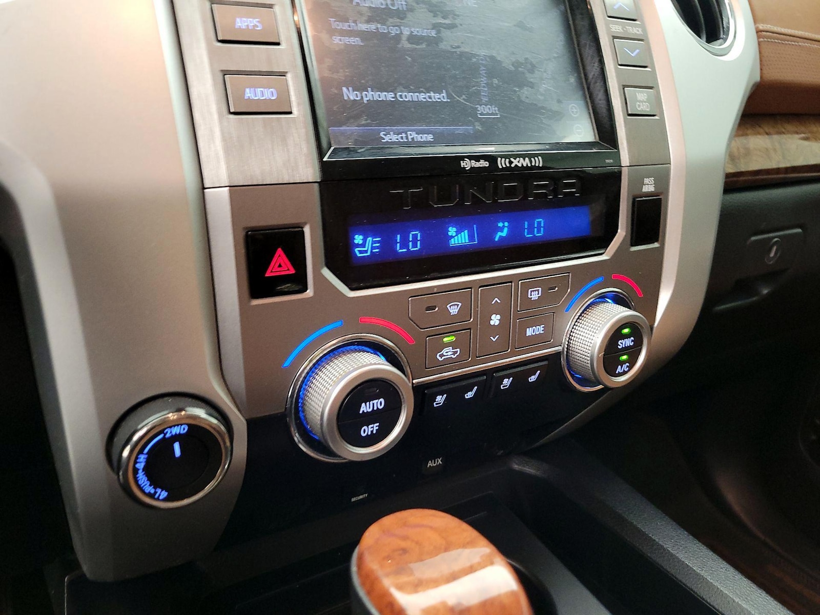 2018 Toyota Tundra 1794 Edition - Photo 18