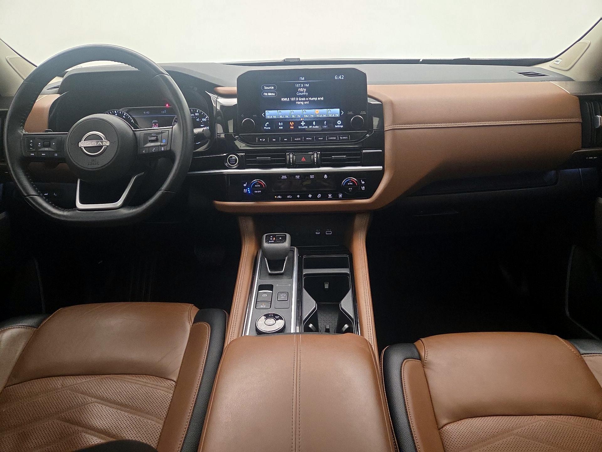 Thumbnail: 2022 Nissan Pathfinder - 9