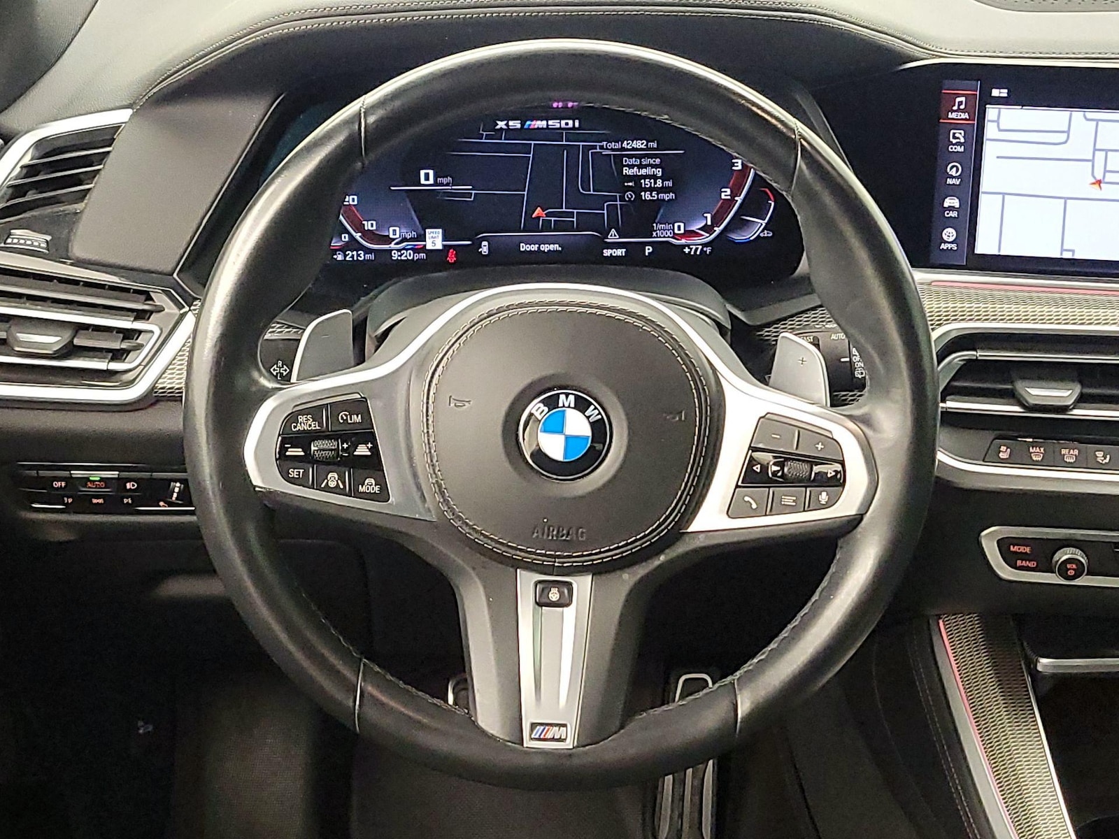 2022 BMW X5 M50i - Photo 11
