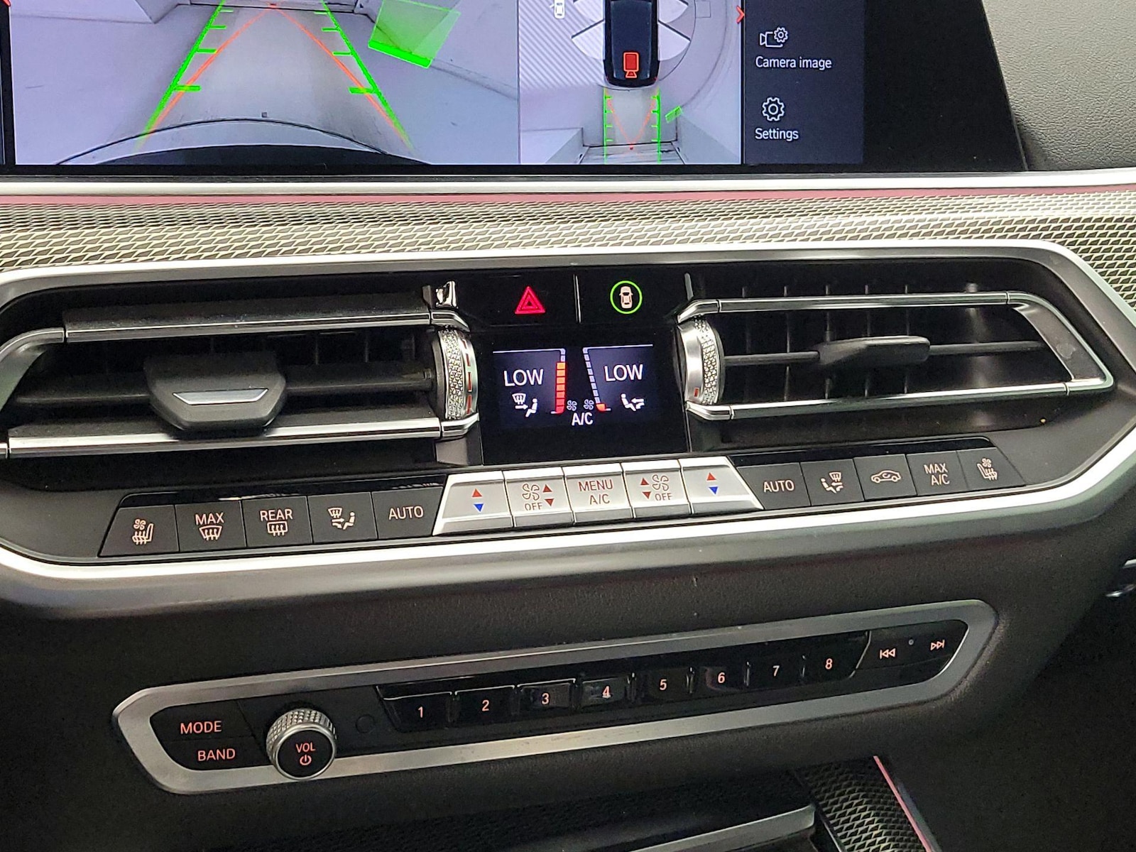 2022 BMW X5 M50i - Photo 15