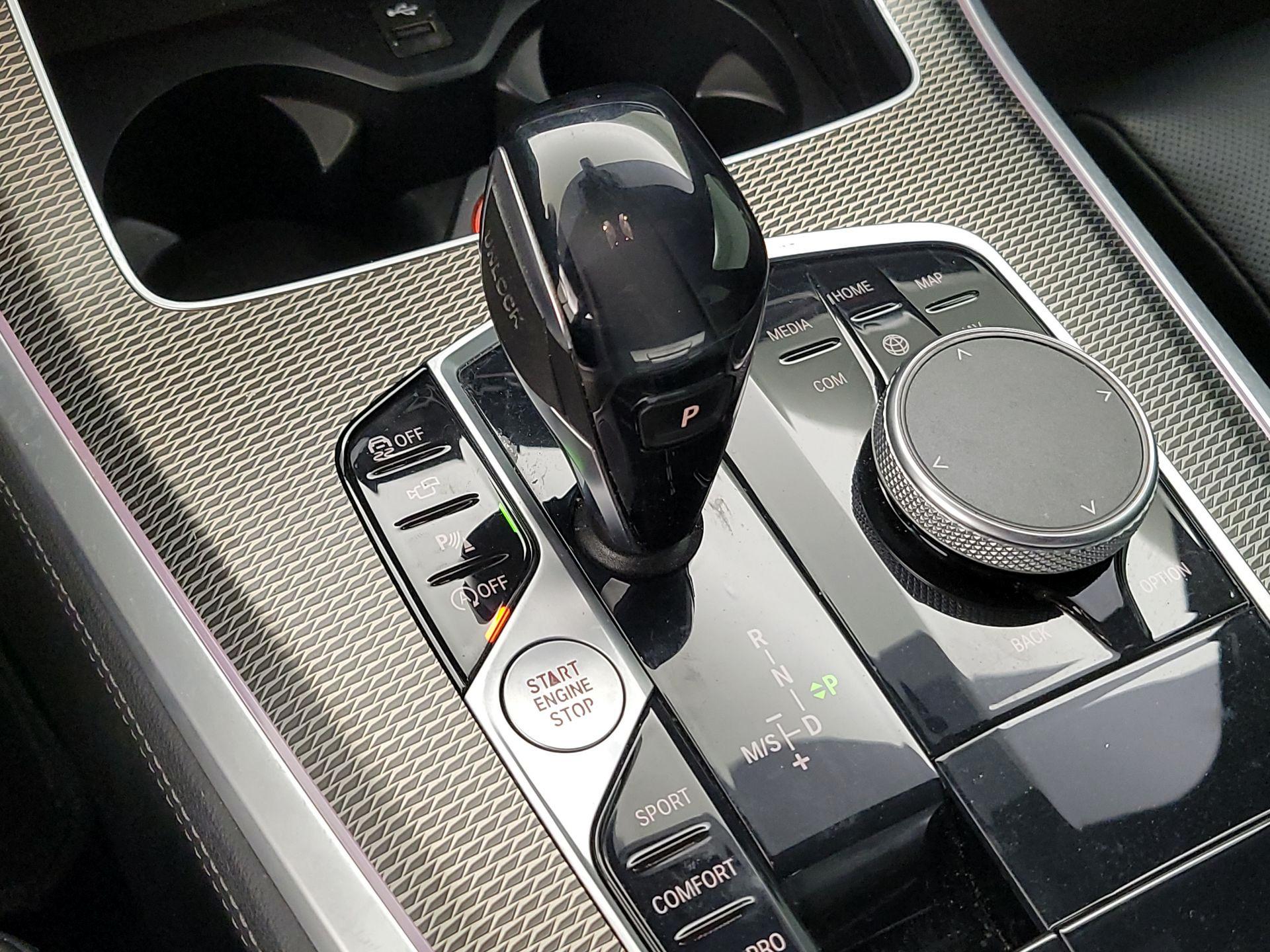 Thumbnail: 2022 BMW X5 - 15