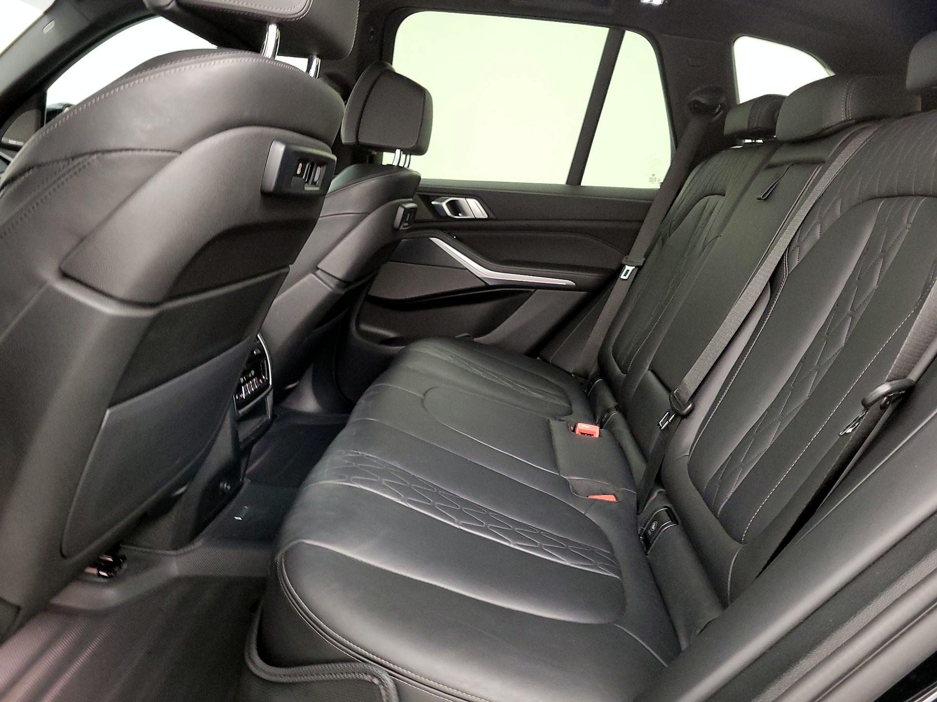 Thumbnail: 2022 BMW X5 - 17
