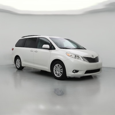 2017 Toyota Sienna XLE