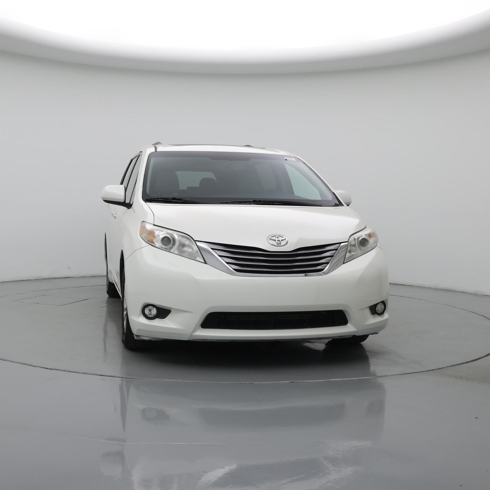 Thumbnail: 2017 Toyota Sienna - 5
