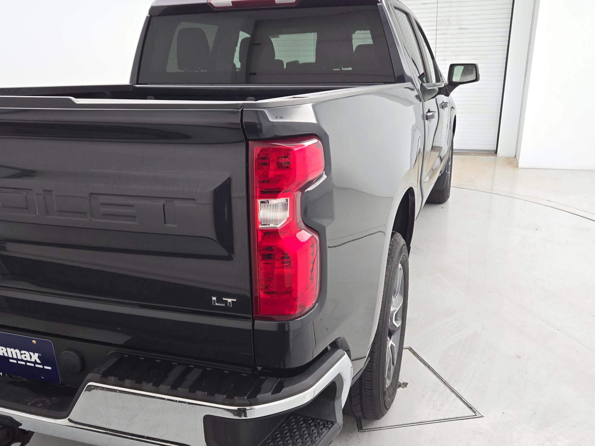 Thumbnail: 2022 Chevrolet Silverado 1500 - 5