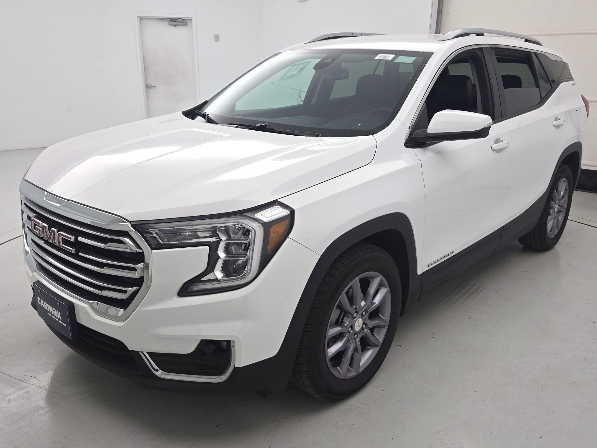 Thumbnail: 2023 GMC Terrain - 3