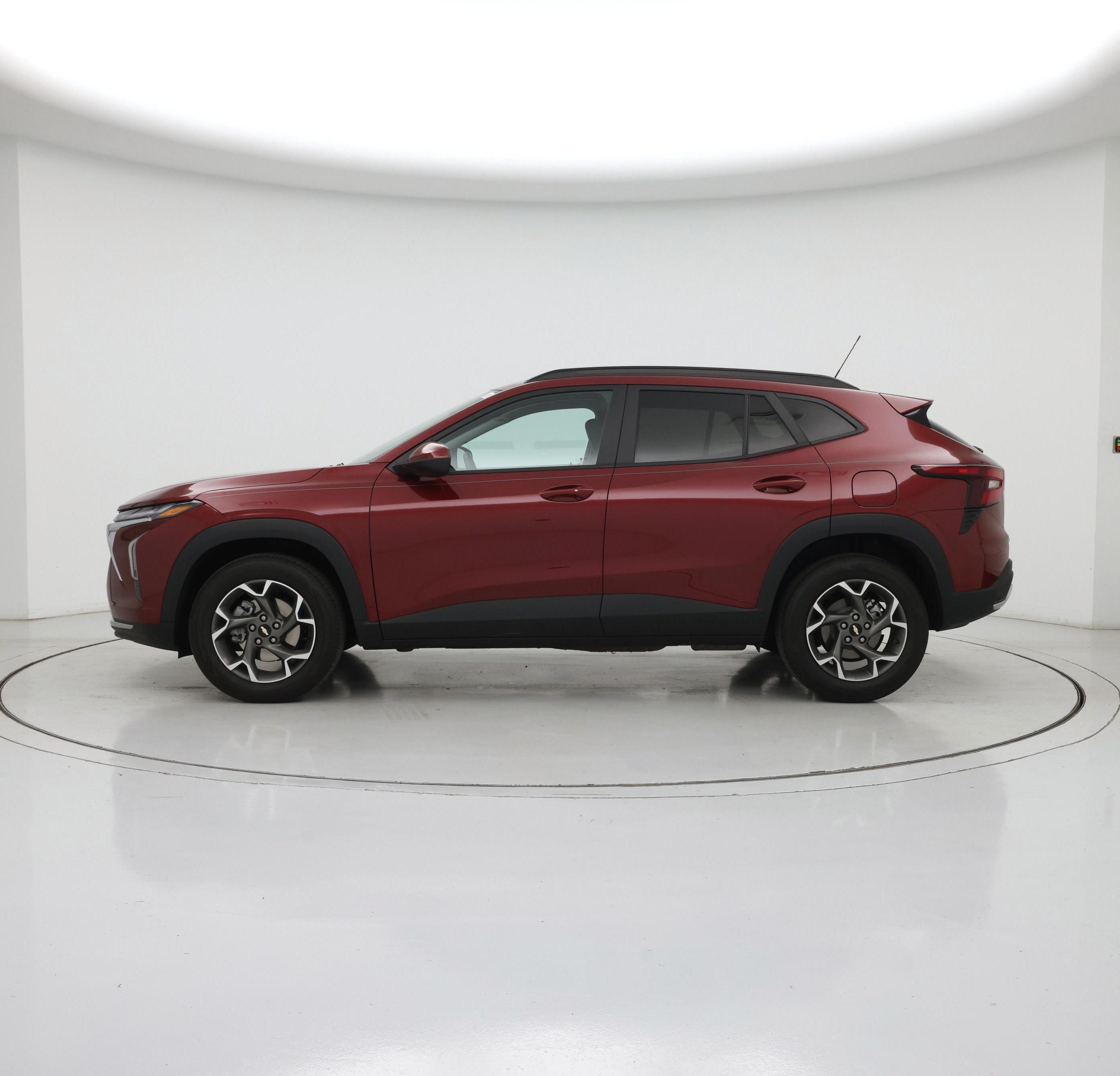 Thumbnail: 2025 Chevrolet Trax - 3