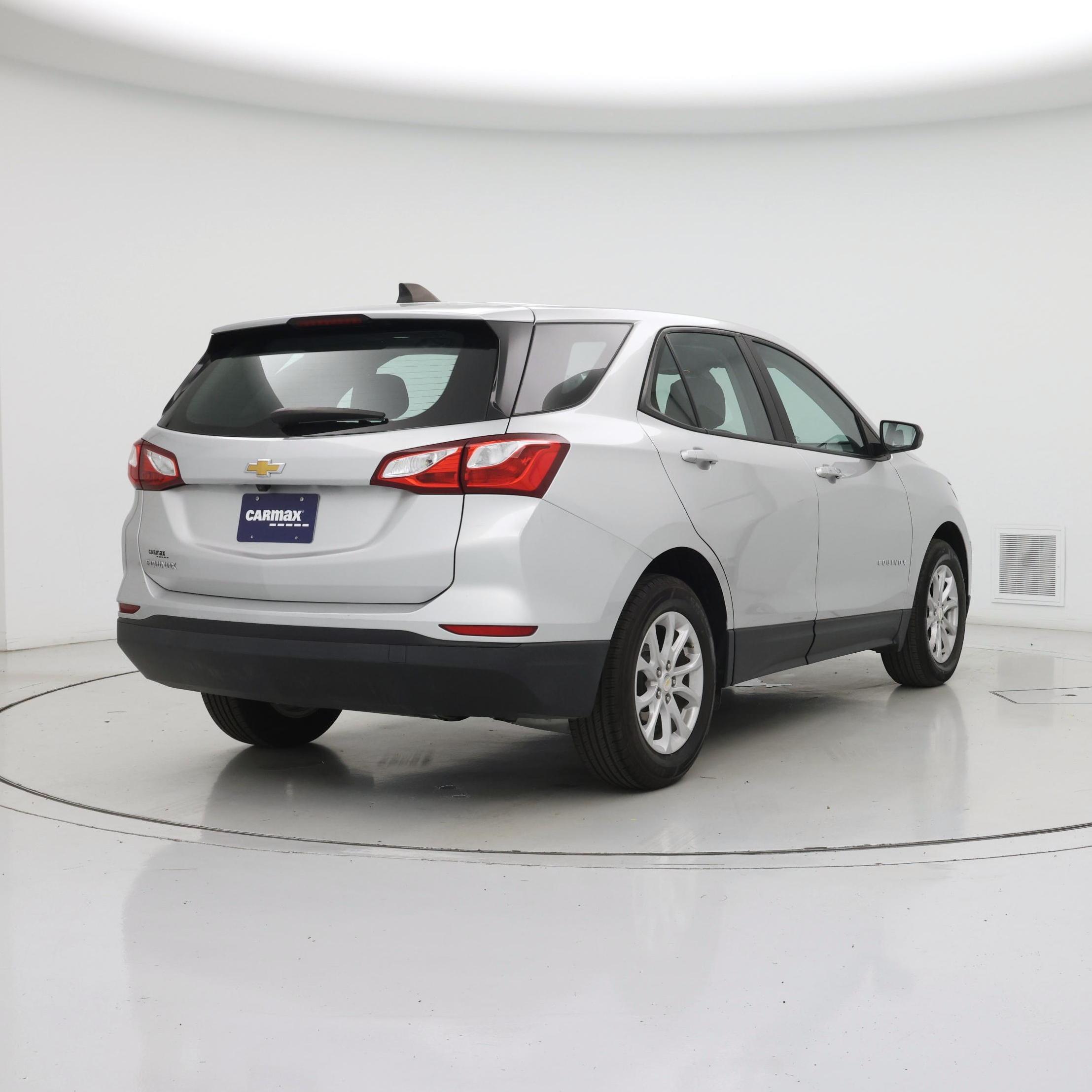 Thumbnail: 2021 Chevrolet Equinox - 8