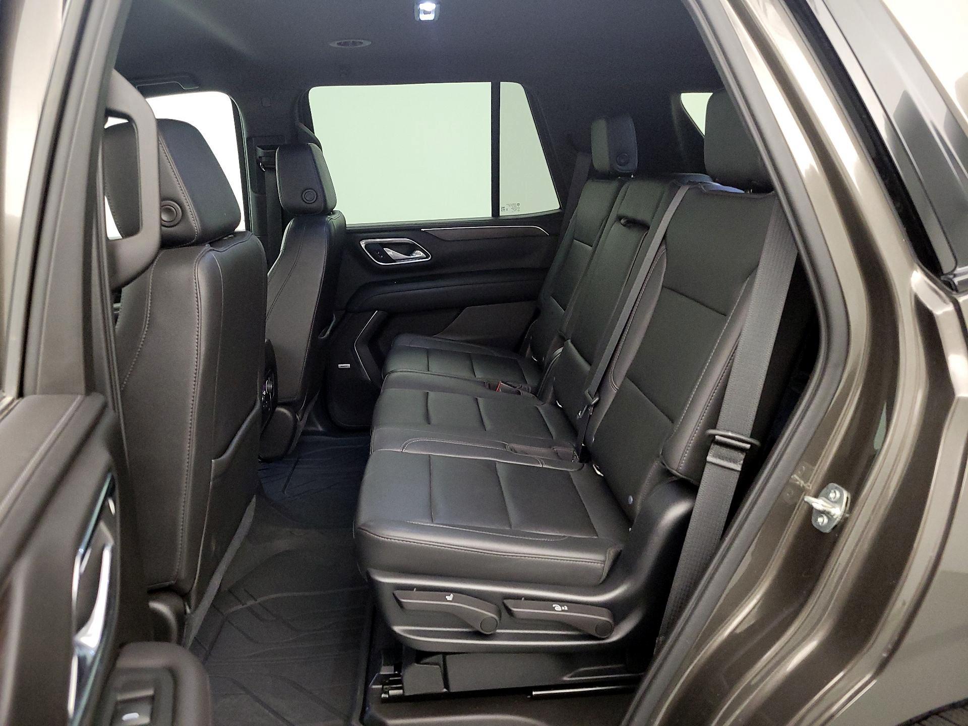 Thumbnail: 2021 Chevrolet Tahoe - 19