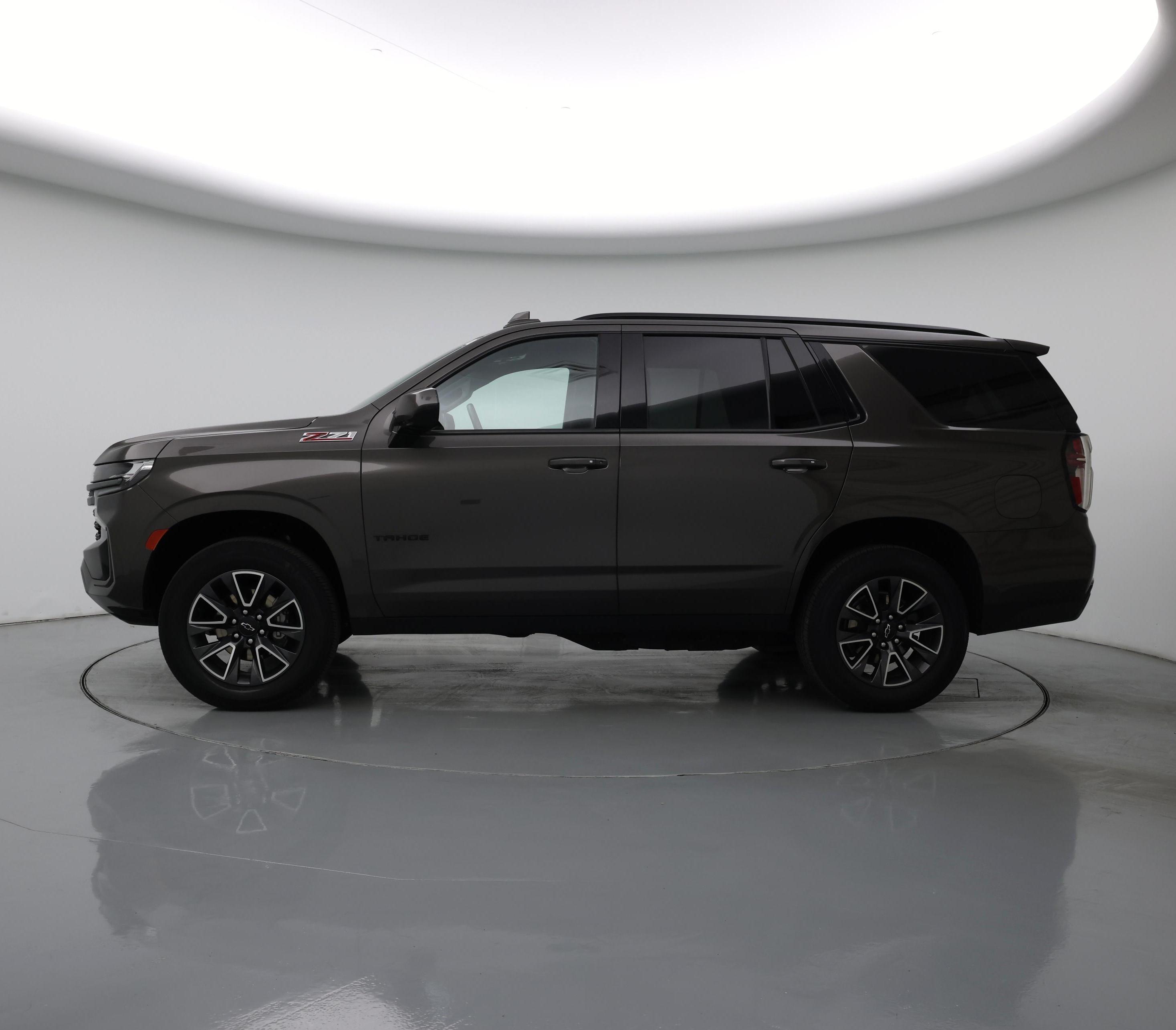 Thumbnail: 2021 Chevrolet Tahoe - 3