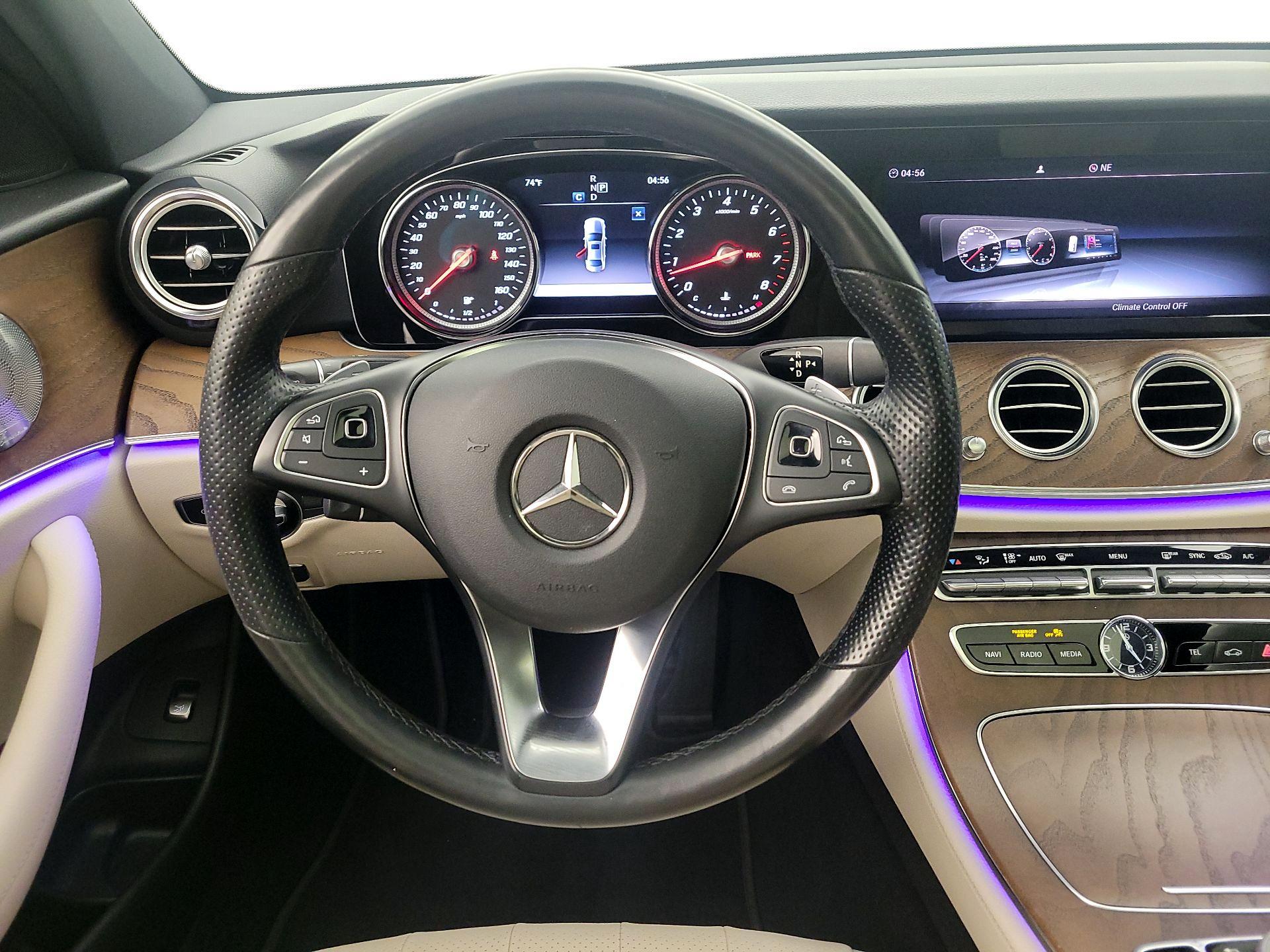 Thumbnail: 2018 Mercedes-Benz E-Class - 10