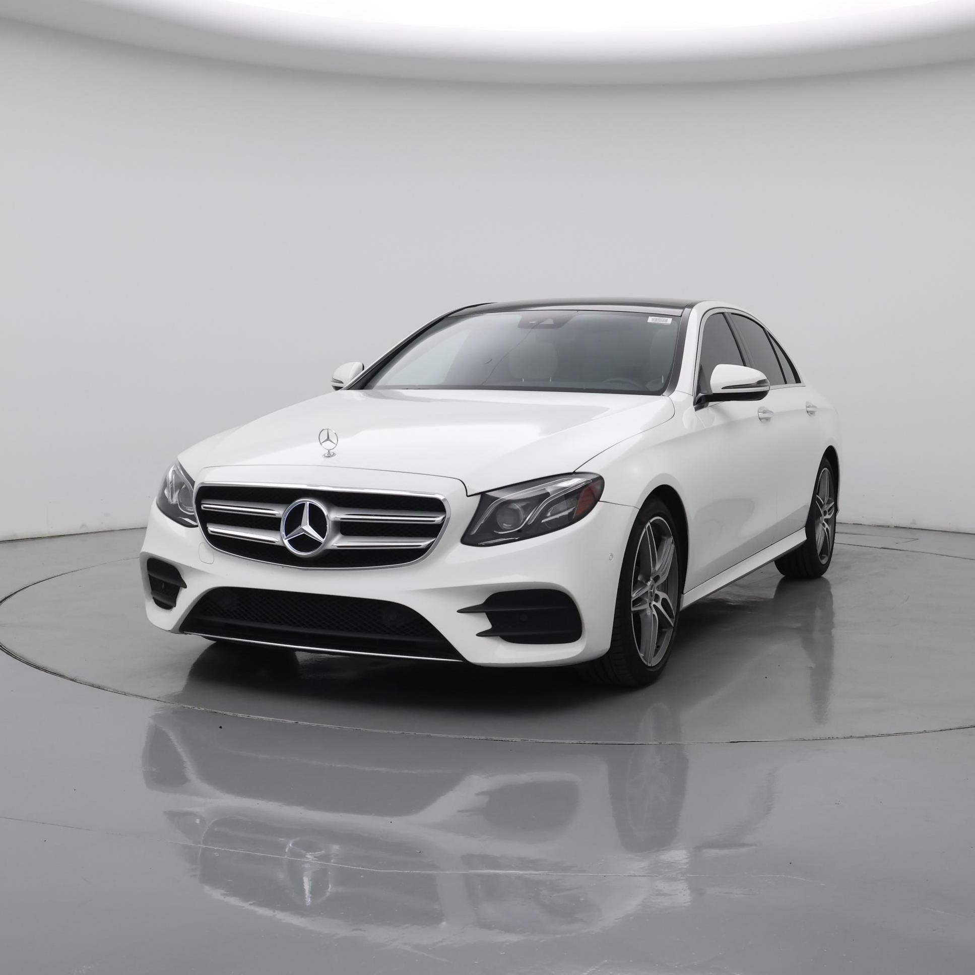 Thumbnail: 2018 Mercedes-Benz E-Class - 4
