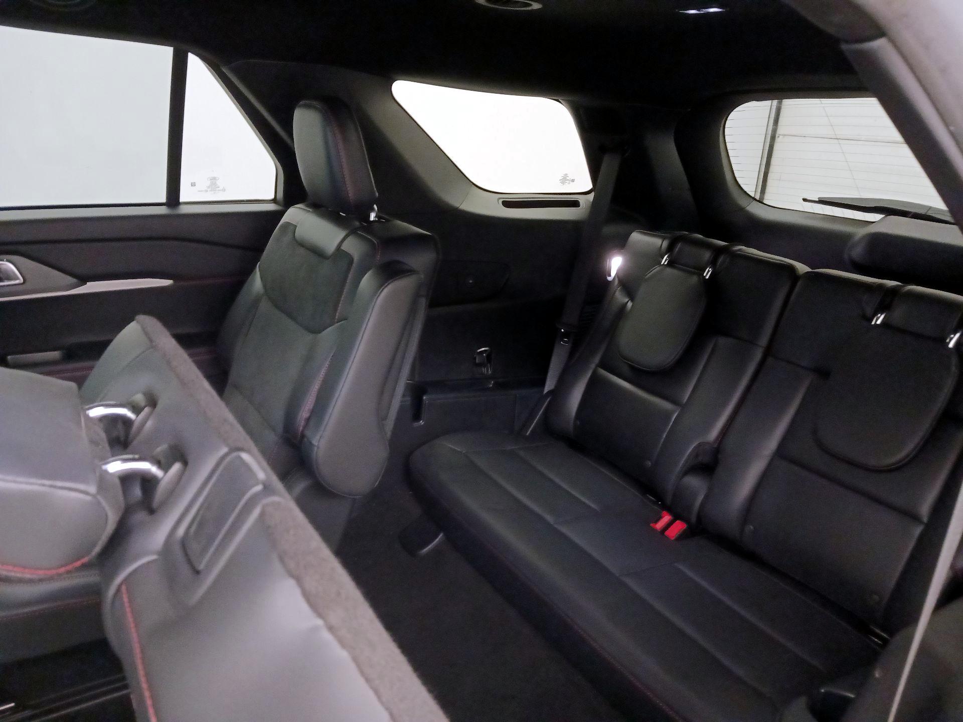 Thumbnail: 2025 Ford Explorer - 20