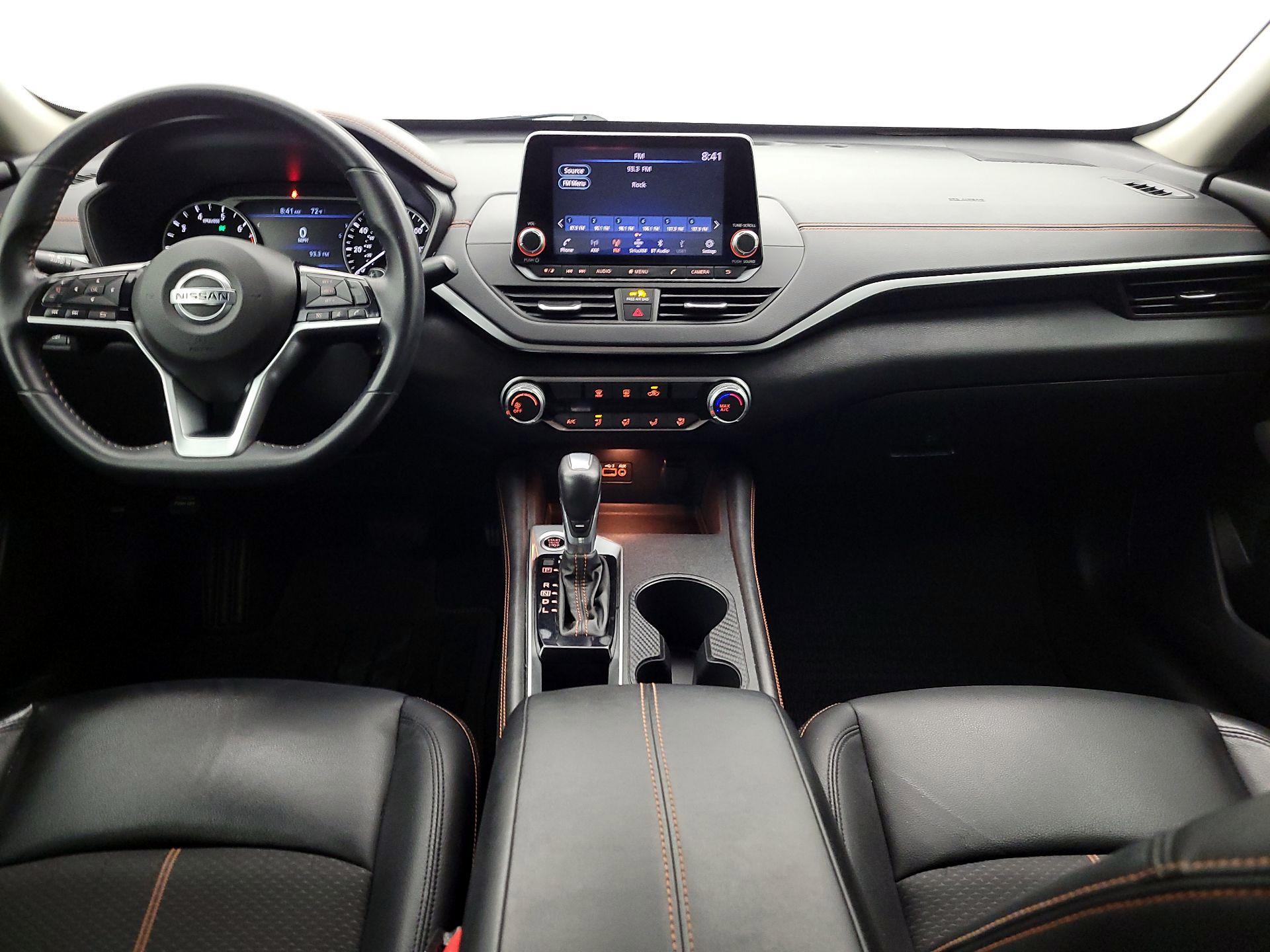 Thumbnail: 2021 Nissan Altima - 9
