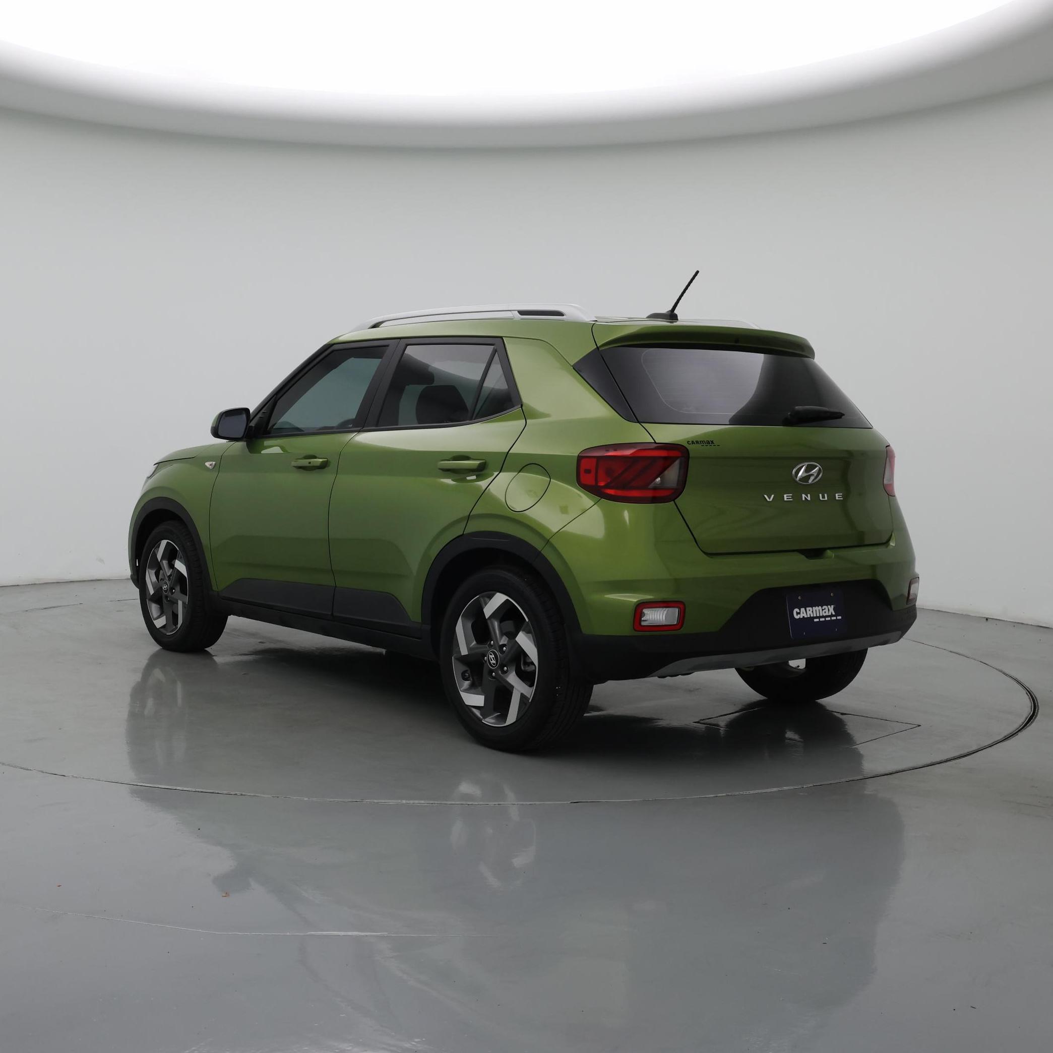 Thumbnail: 2024 Hyundai Venue - 2