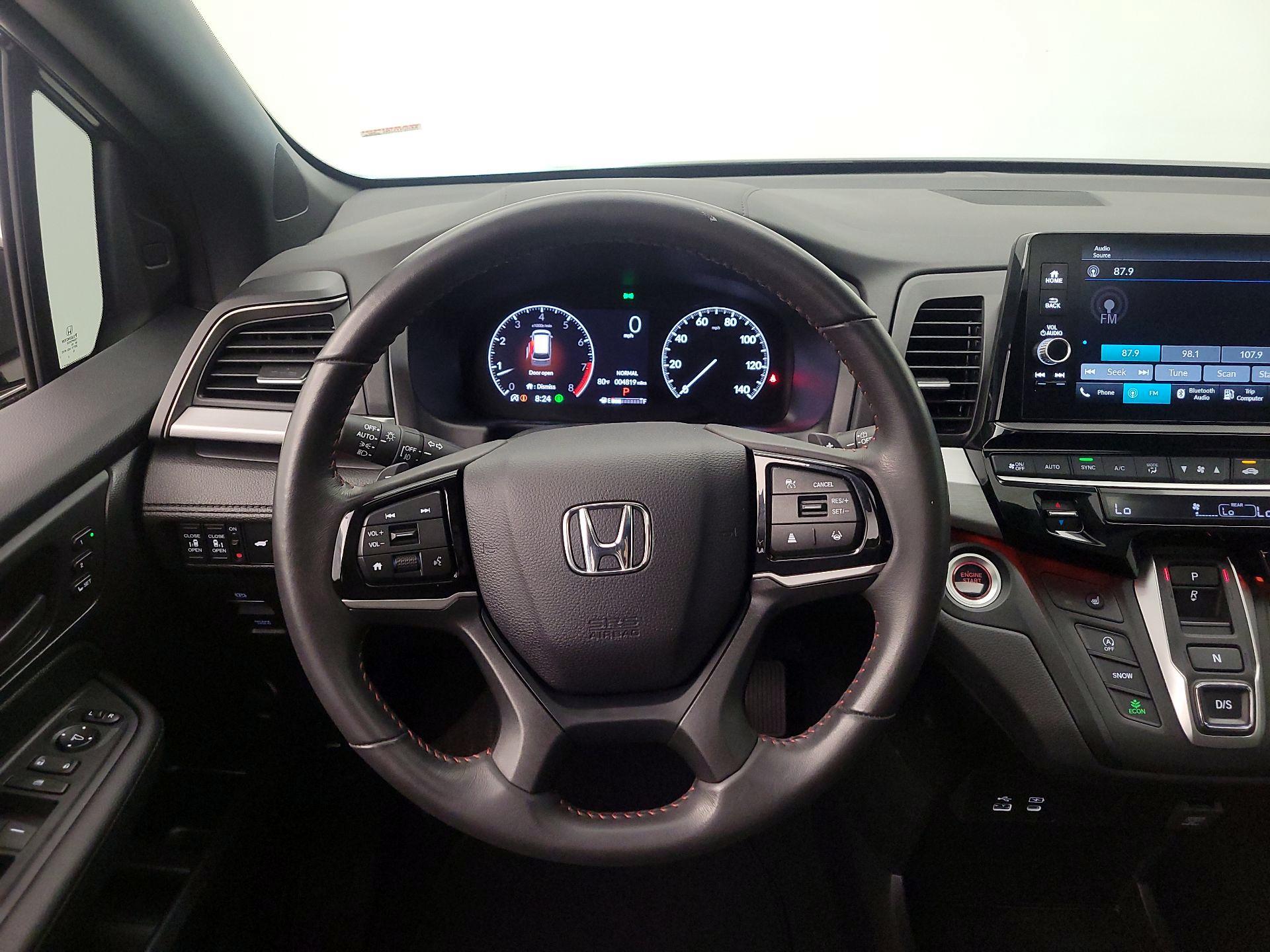 Thumbnail: 2025 Honda Odyssey - 10