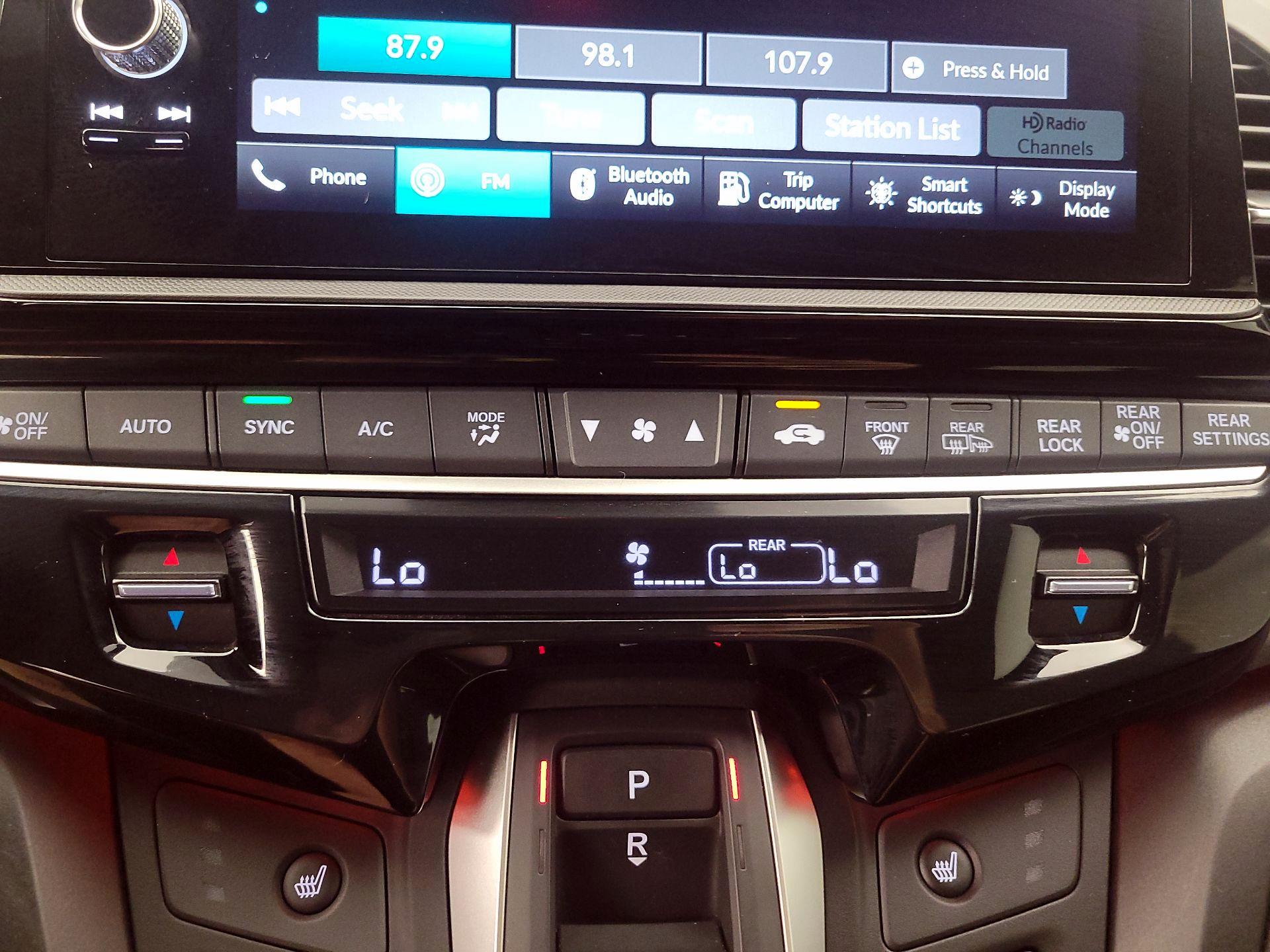 Thumbnail: 2025 Honda Odyssey - 16
