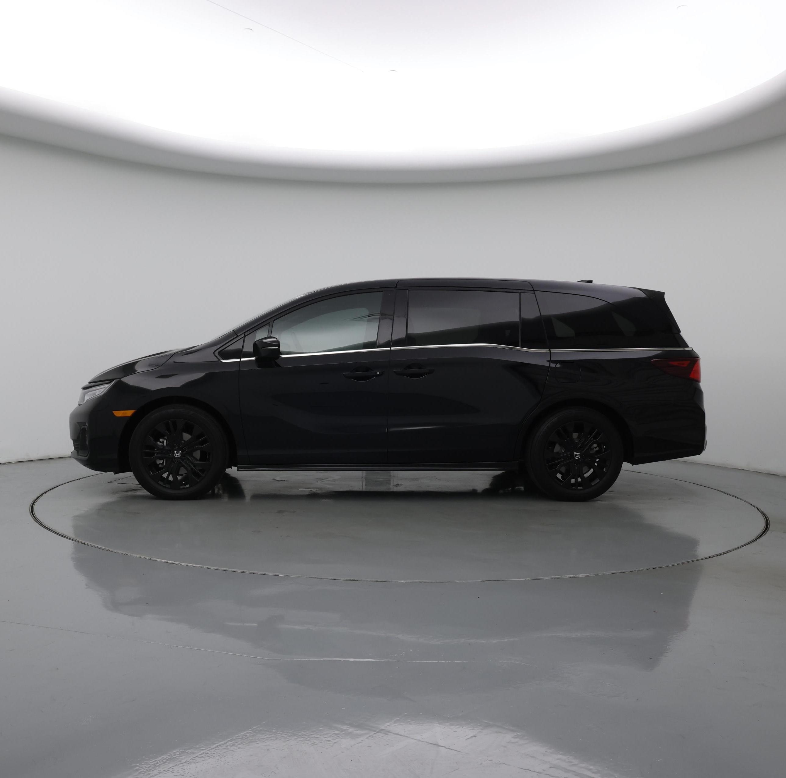 Thumbnail: 2025 Honda Odyssey - 3