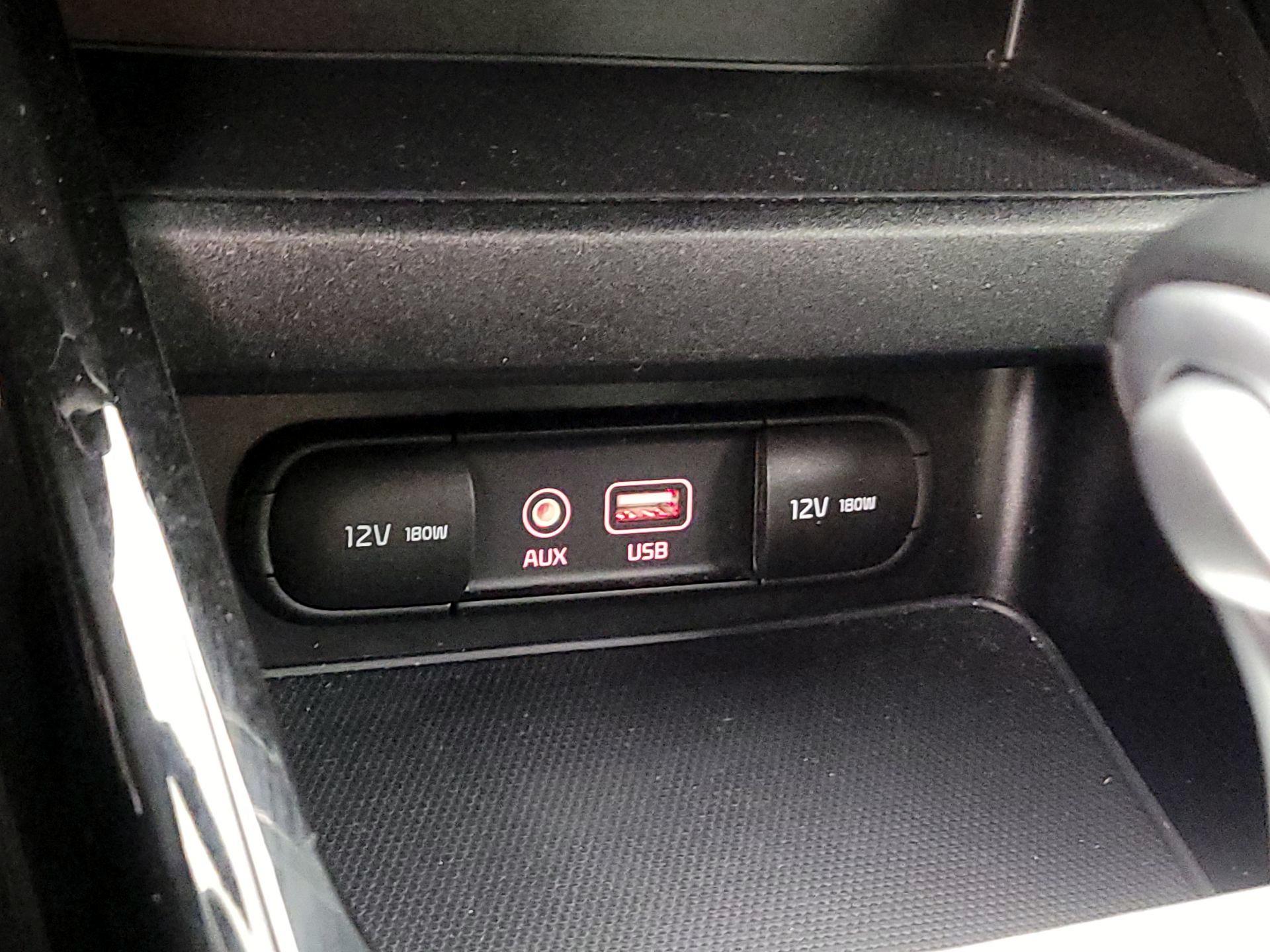 Thumbnail: 2021 Kia Forte - 18
