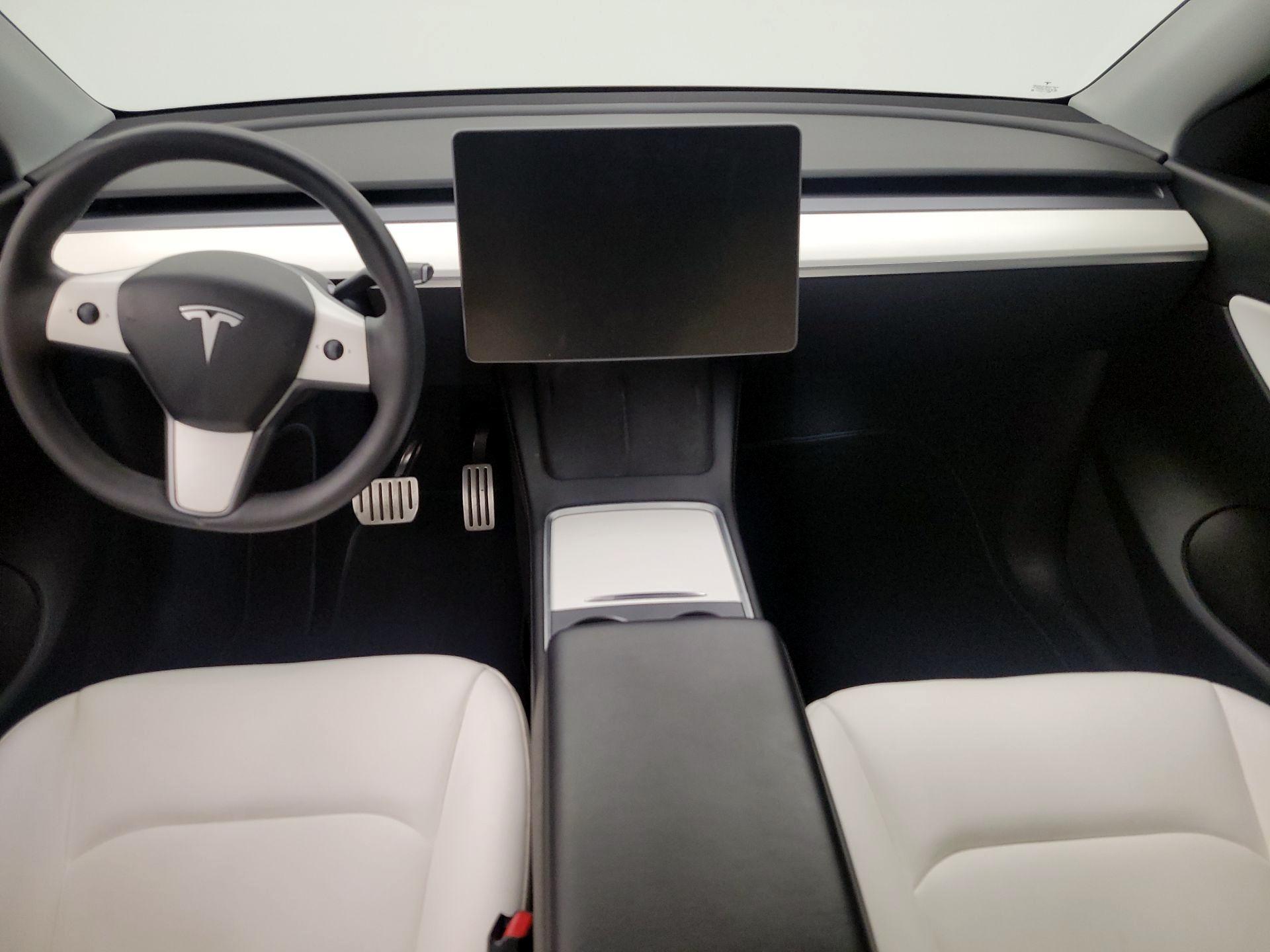 Thumbnail: 2022 Tesla Model Y - 9