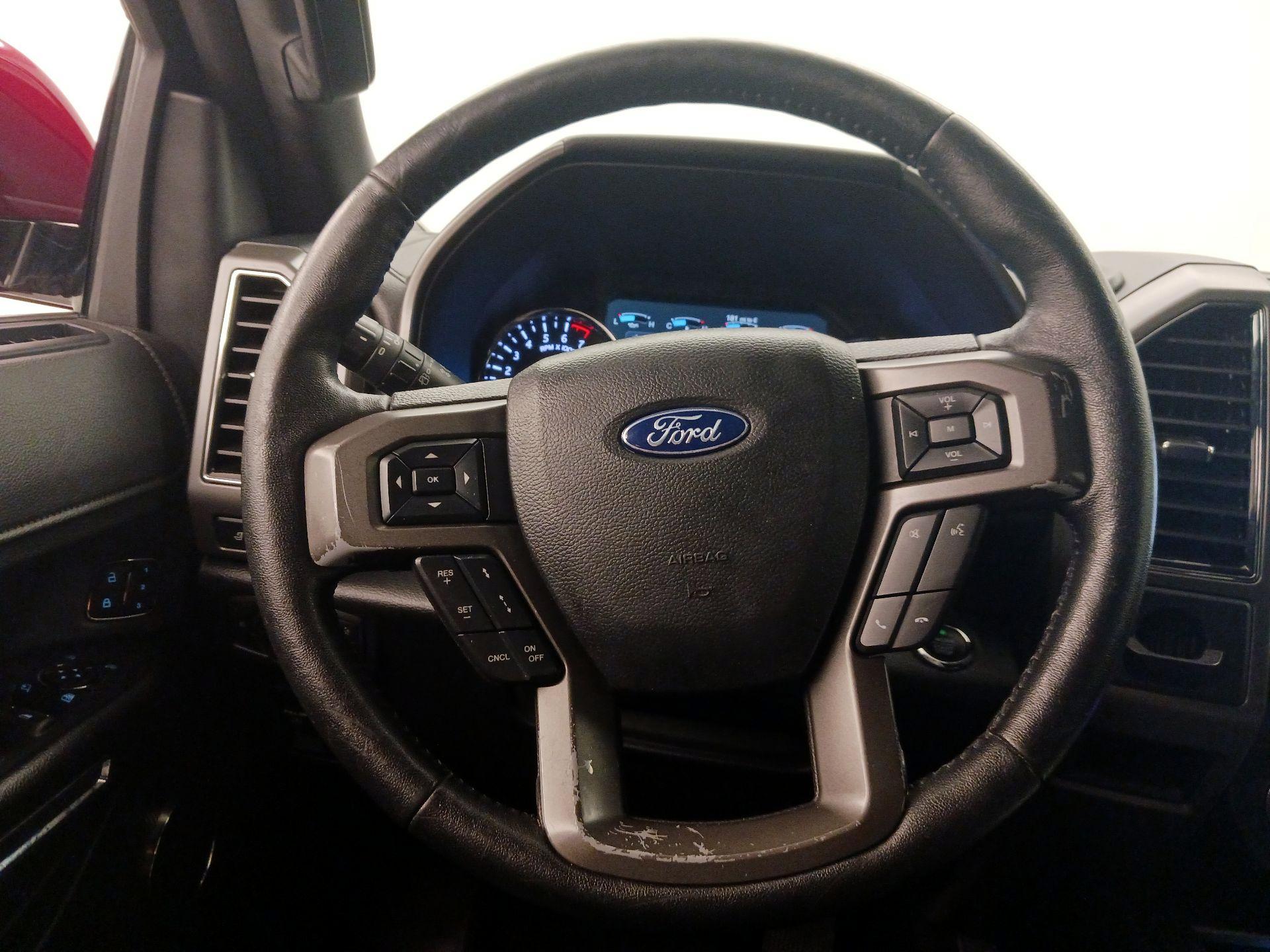 Thumbnail: 2019 Ford Expedition - 10