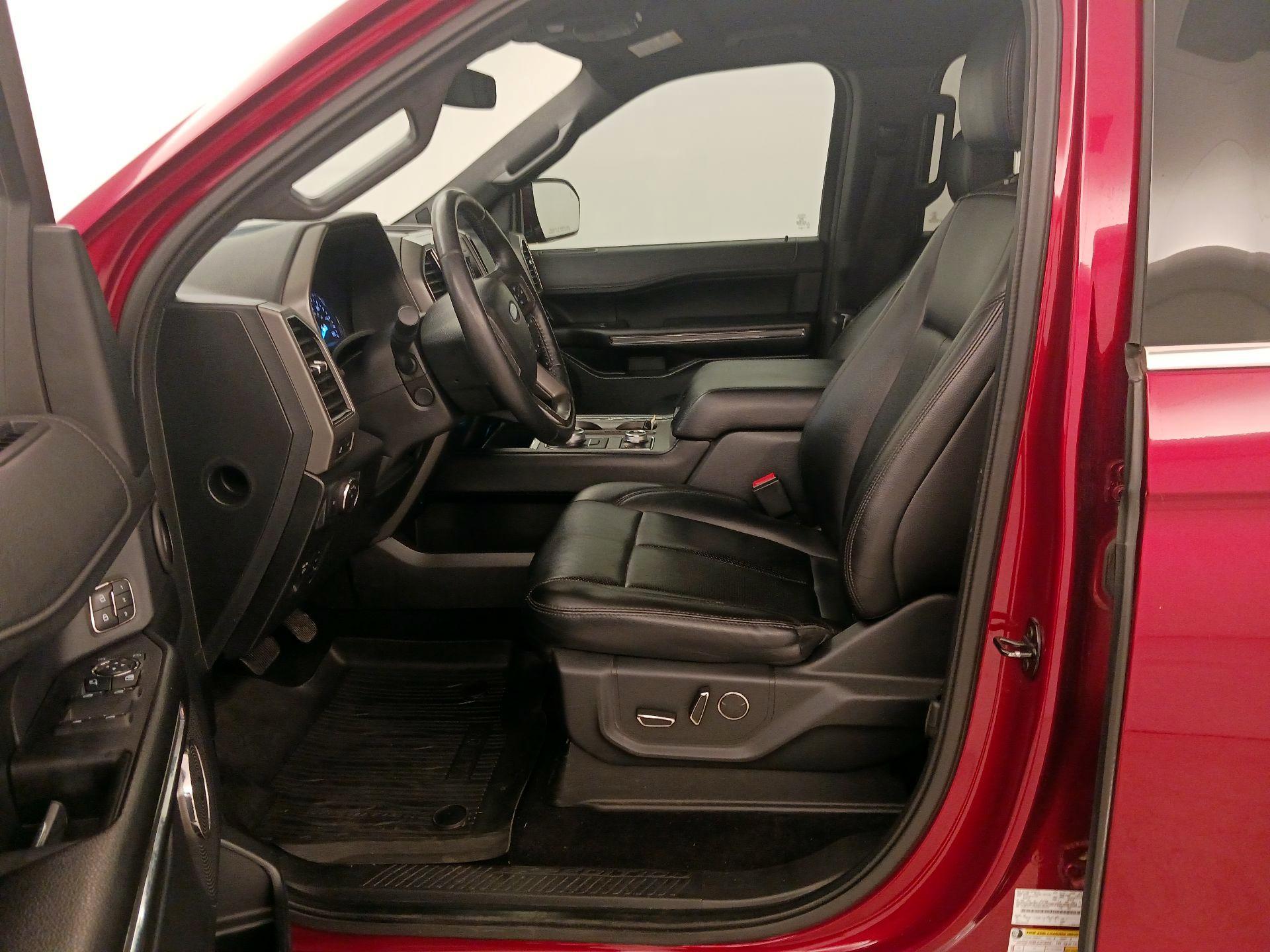 Thumbnail: 2019 Ford Expedition - 11