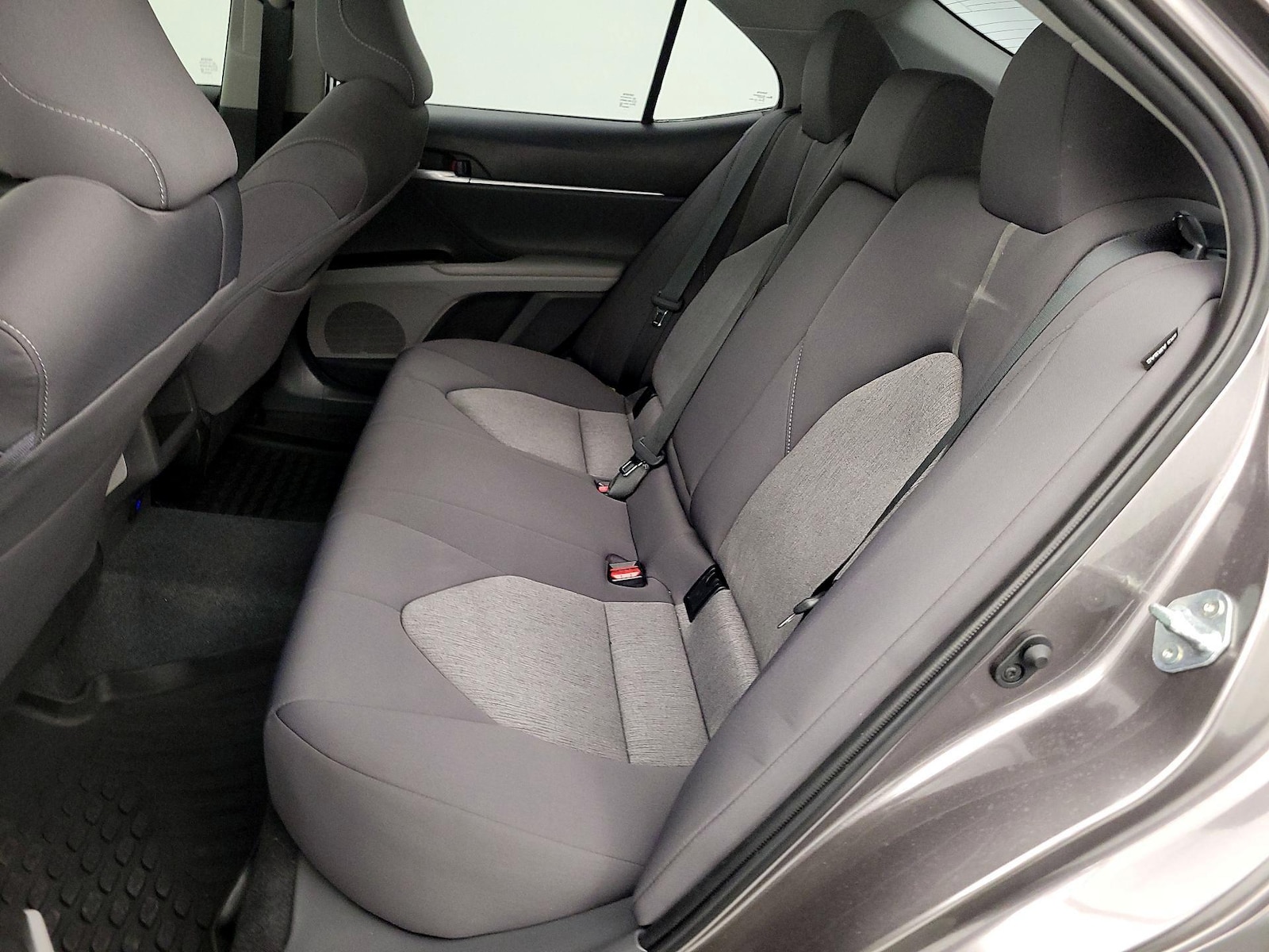 2024 Toyota Camry LE - Photo 21