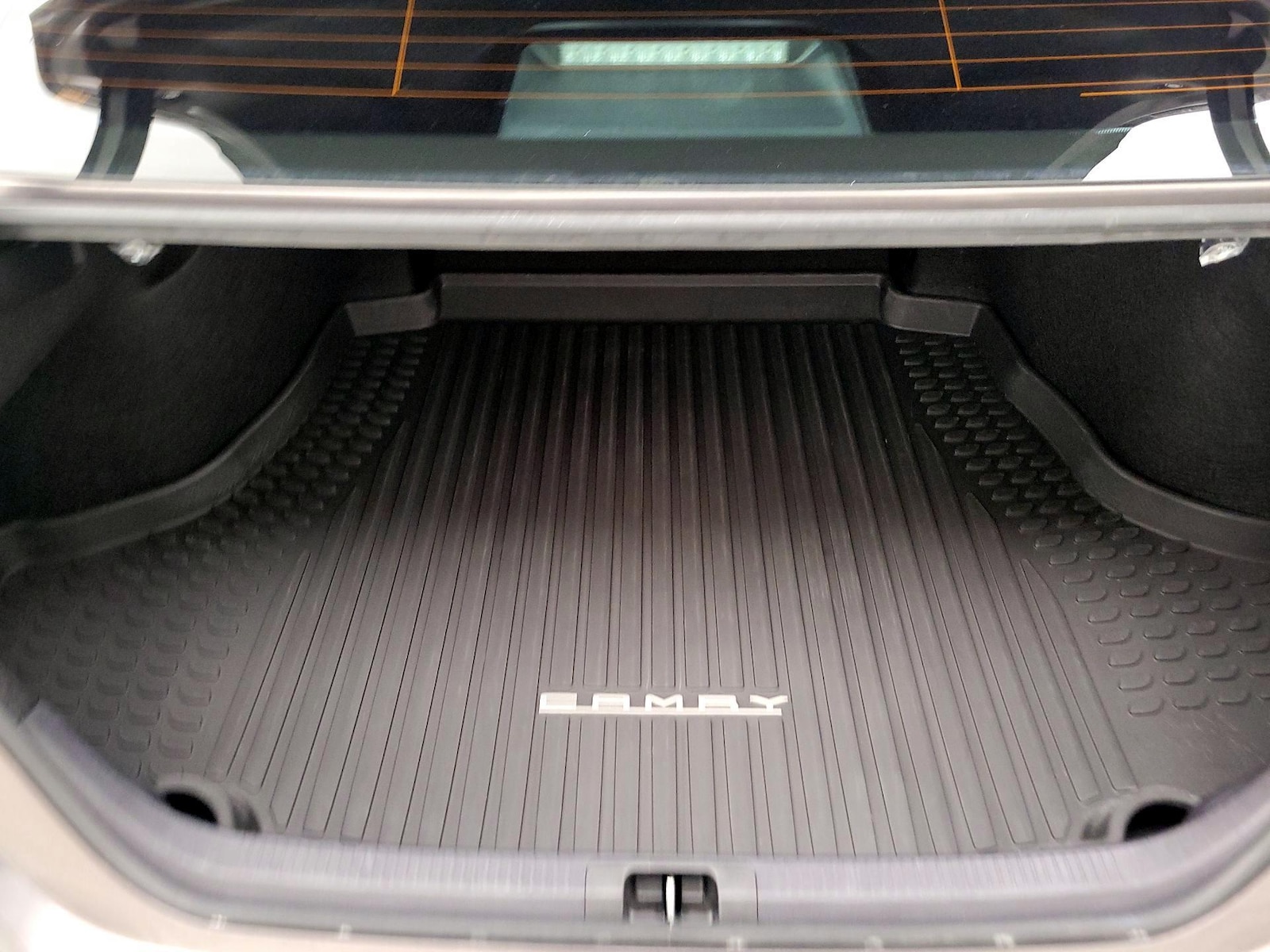 2024 Toyota Camry LE - Photo 23