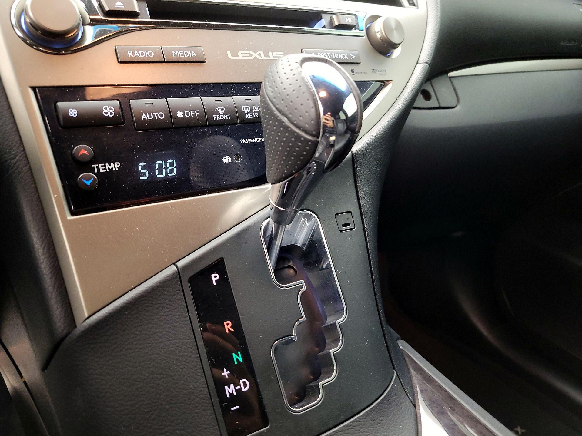 Thumbnail: 2015 Lexus RX - 18
