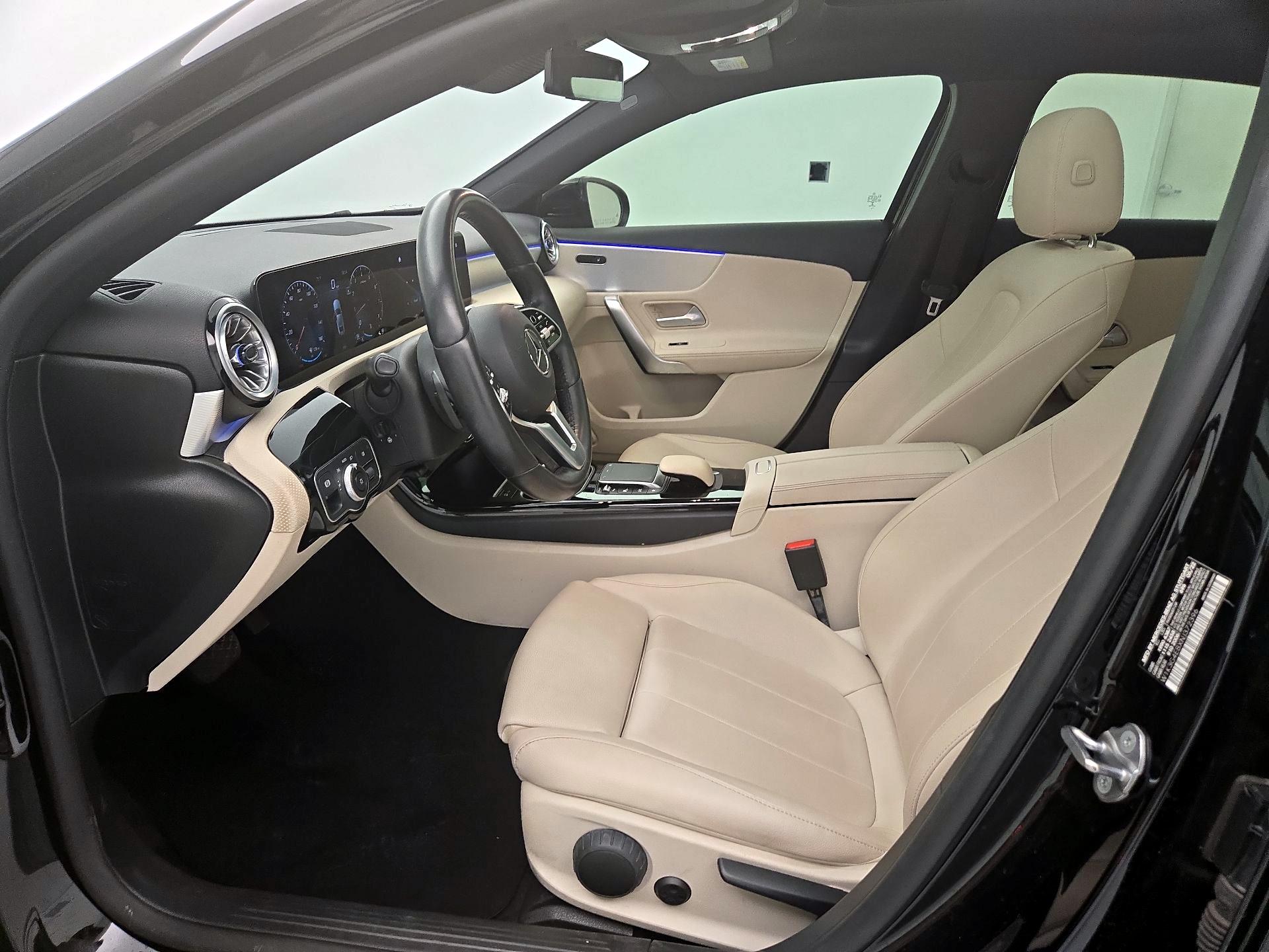 Thumbnail: 2022 Mercedes-Benz A-Class - 9