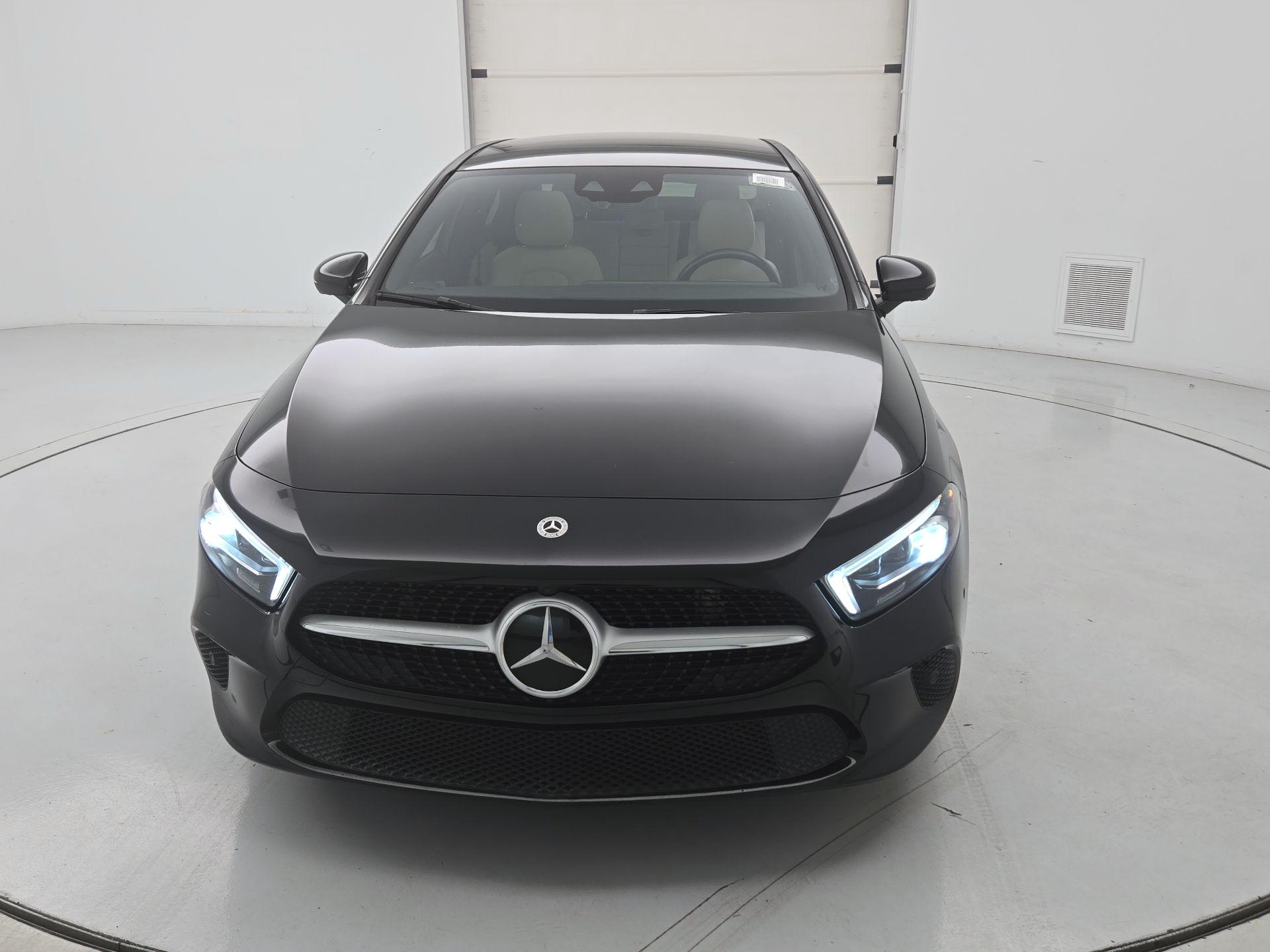 Thumbnail: 2022 Mercedes-Benz A-Class - 2