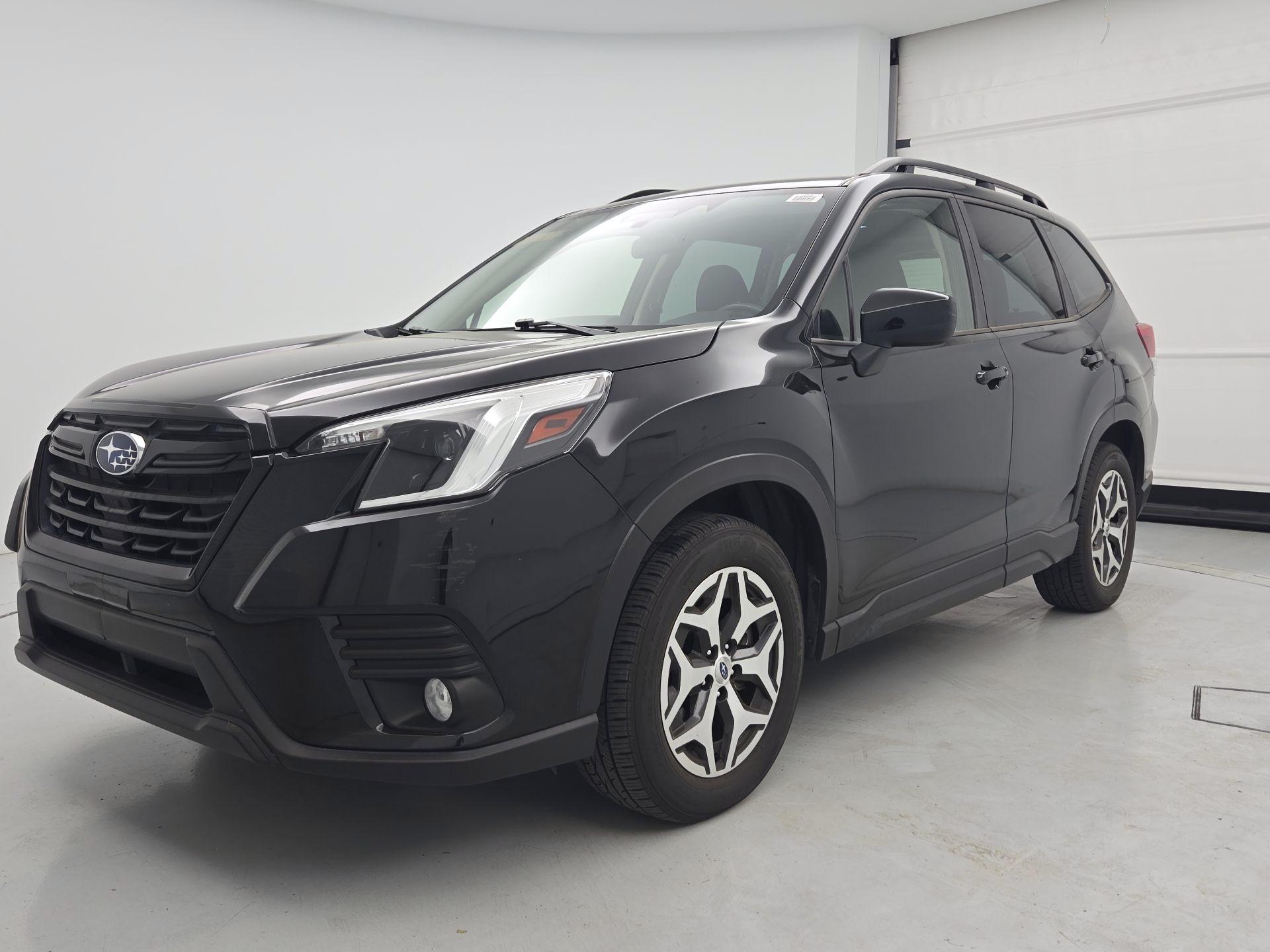 Thumbnail: 2023 Subaru Forester - 3