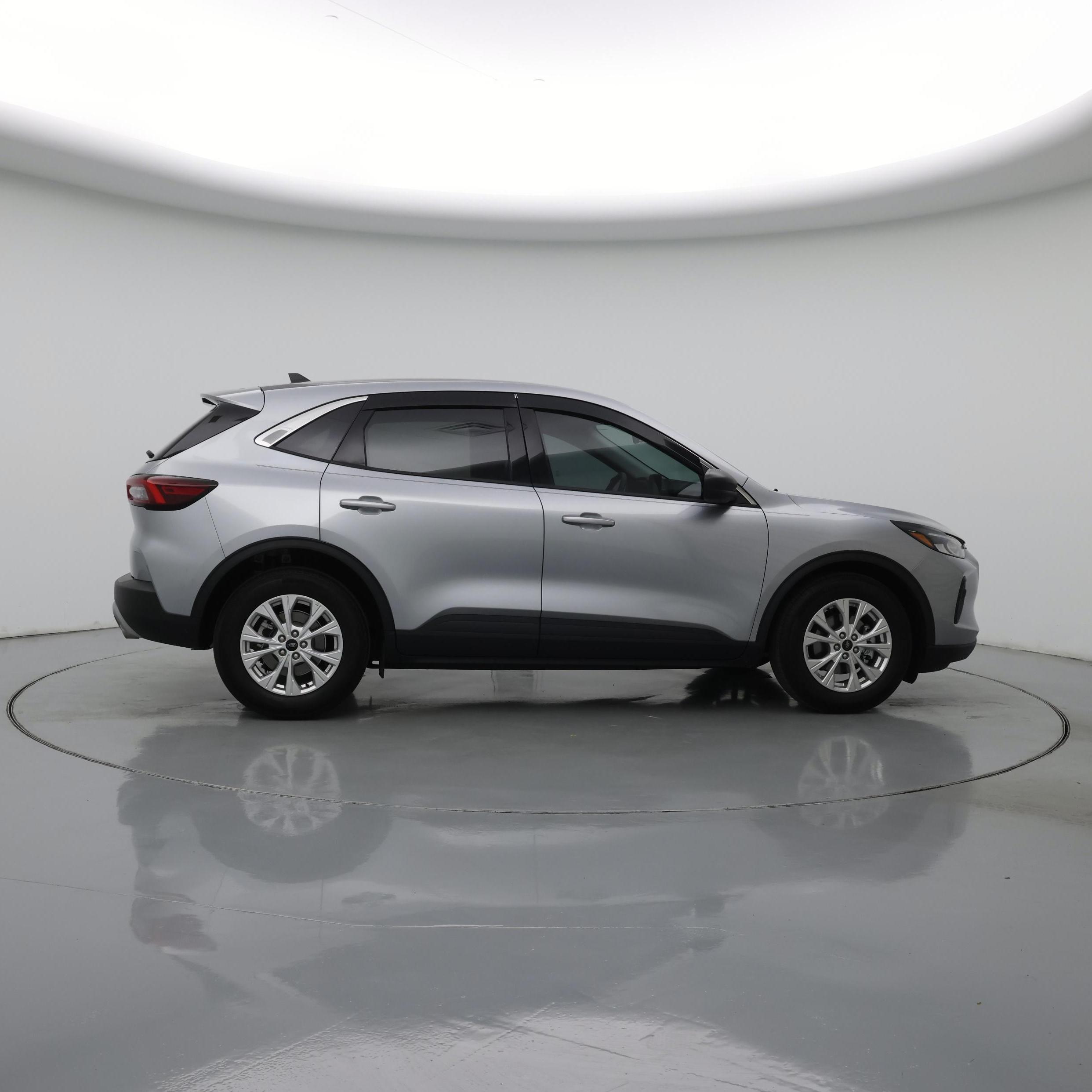 Thumbnail: 2023 Ford Escape - 7