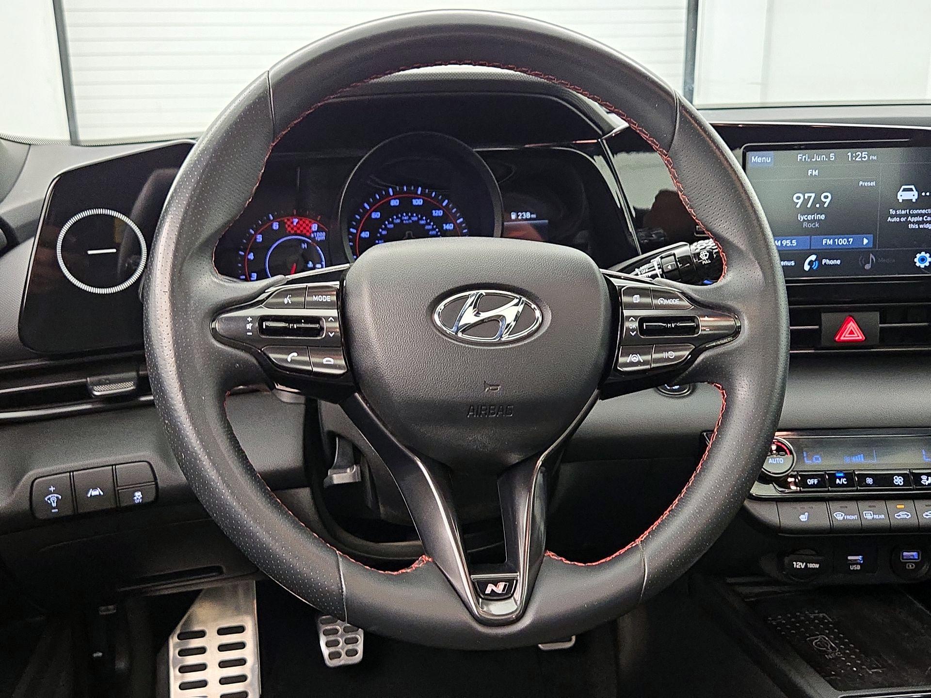 Thumbnail: 2021 Hyundai Elantra - 10