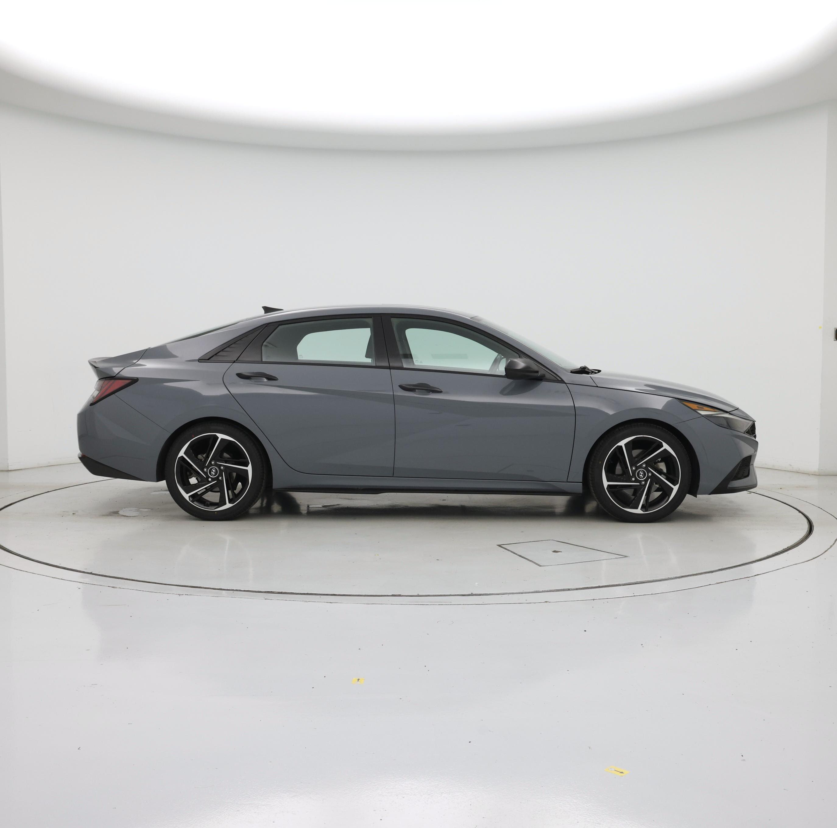 Thumbnail: 2021 Hyundai Elantra - 7