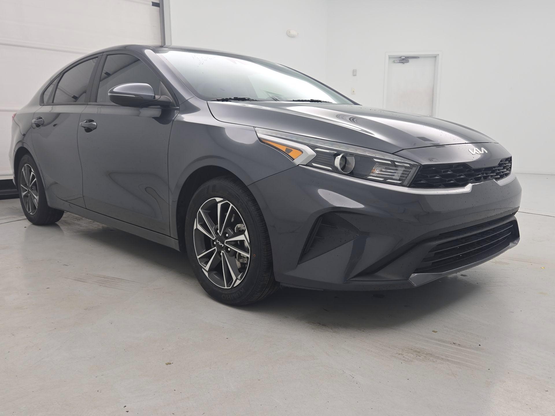 Thumbnail: 2023 Kia Forte - 1