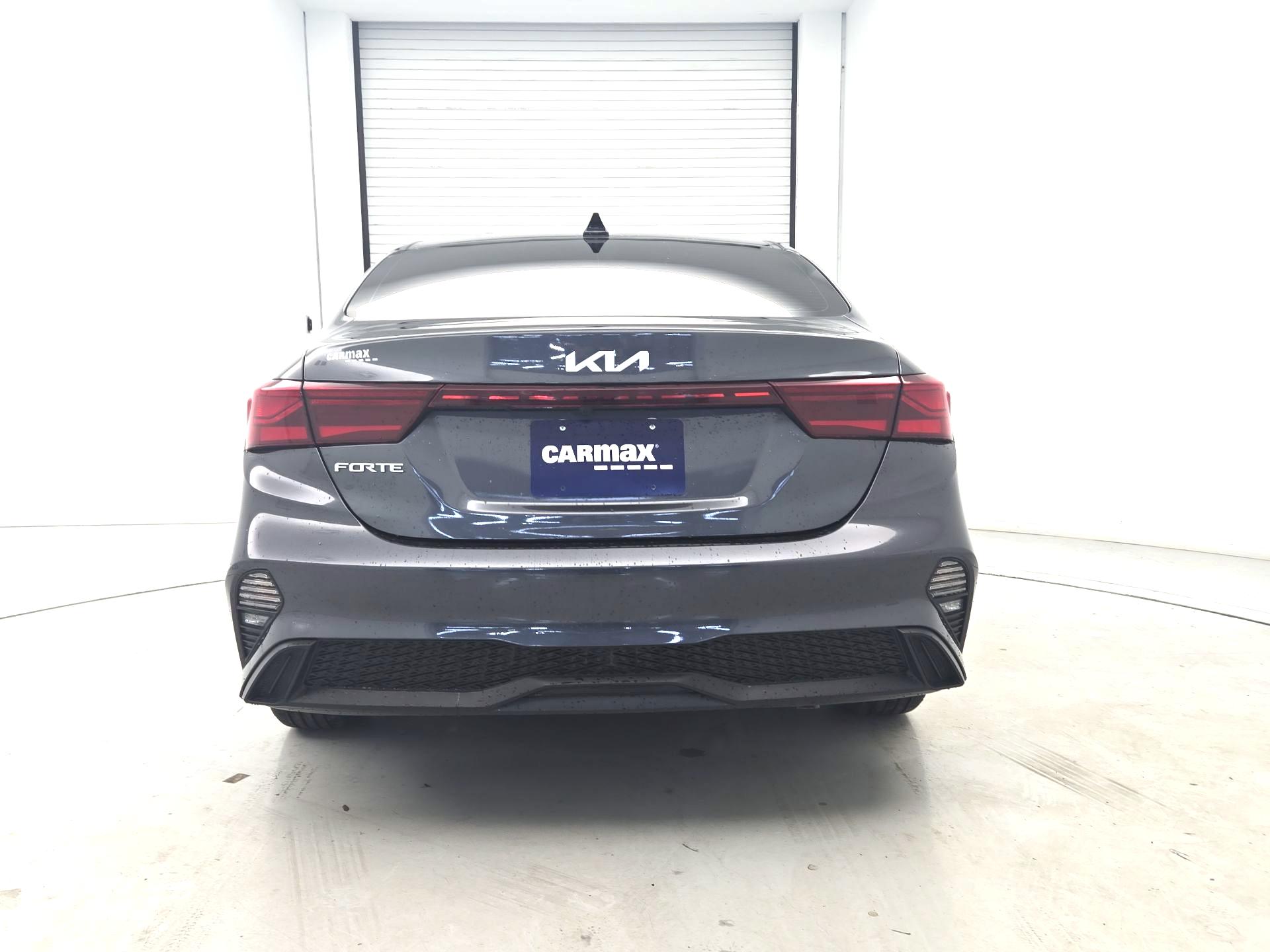 Thumbnail: 2023 Kia Forte - 6