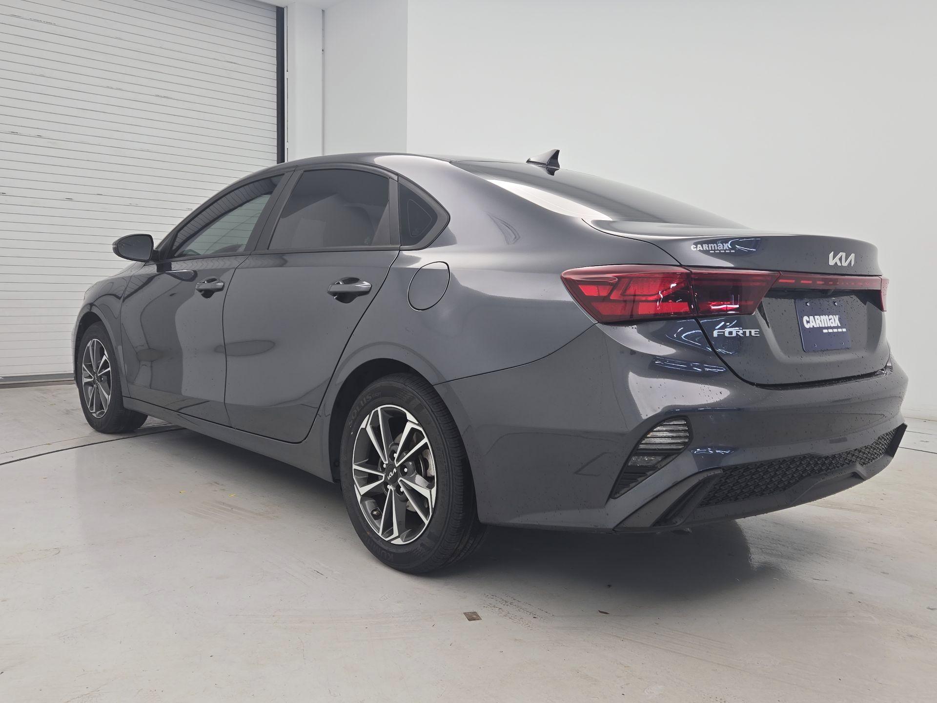 Thumbnail: 2023 Kia Forte - 7