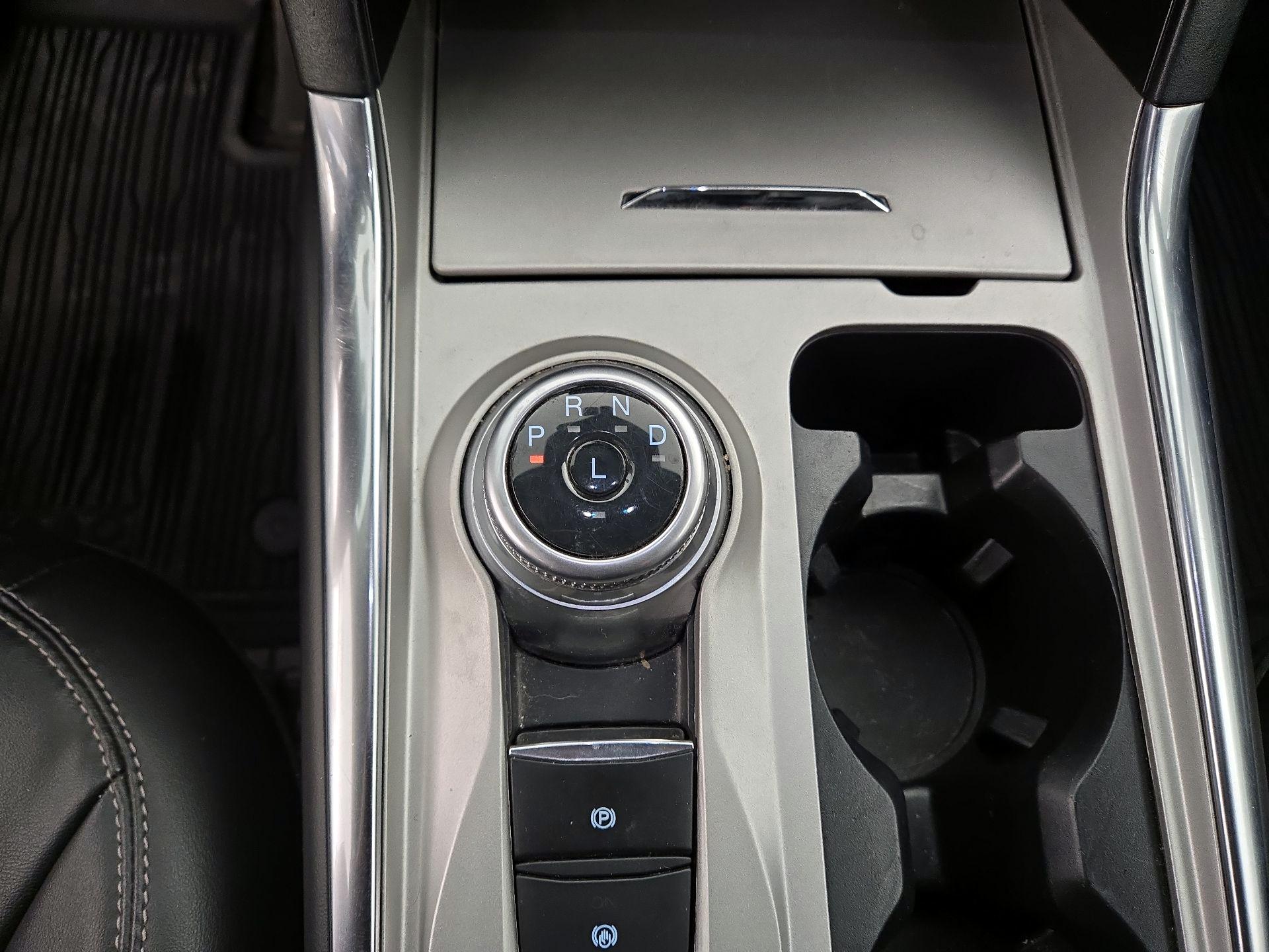 Thumbnail: 2023 Ford Explorer - 16