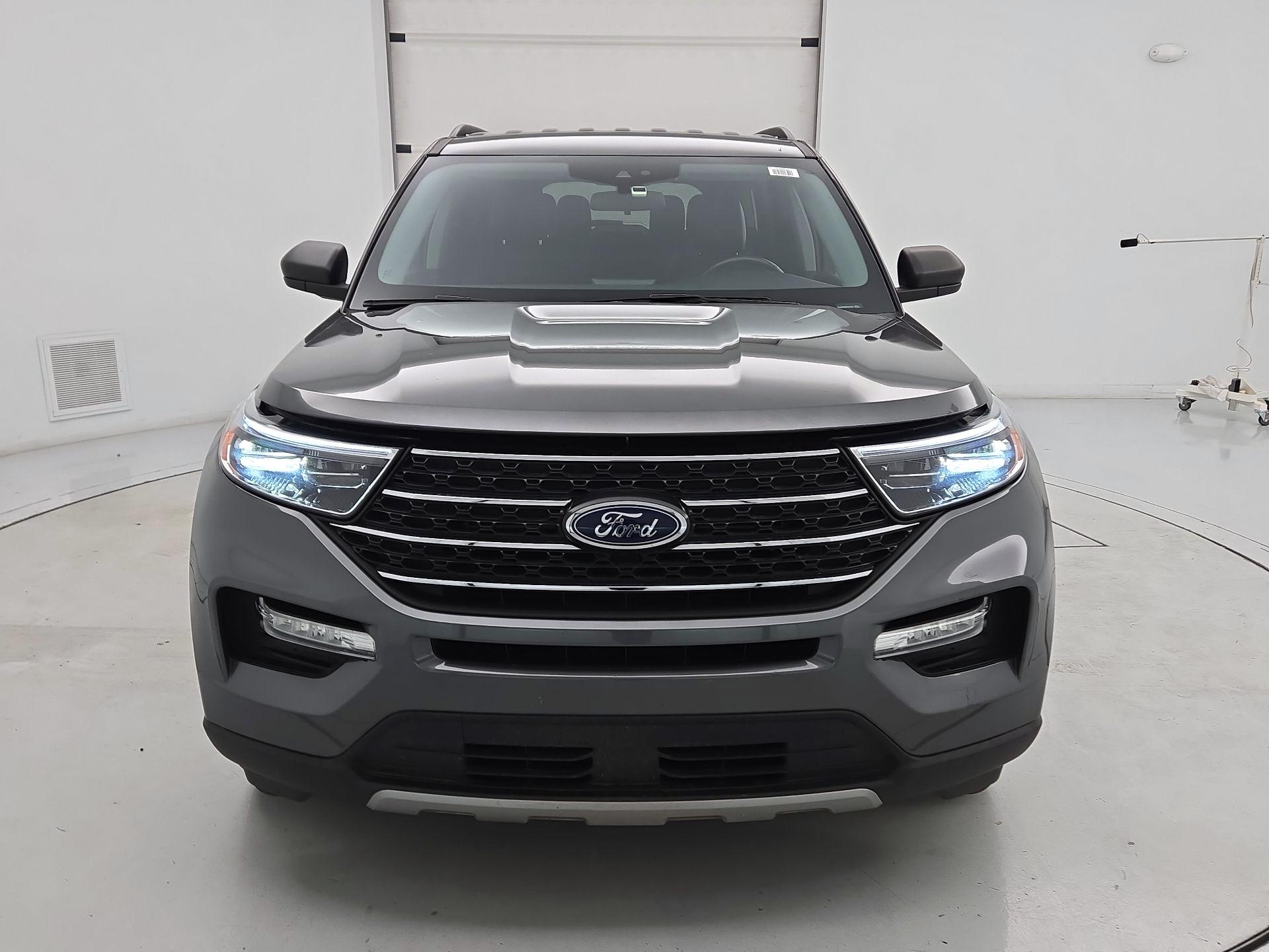 Thumbnail: 2023 Ford Explorer - 2