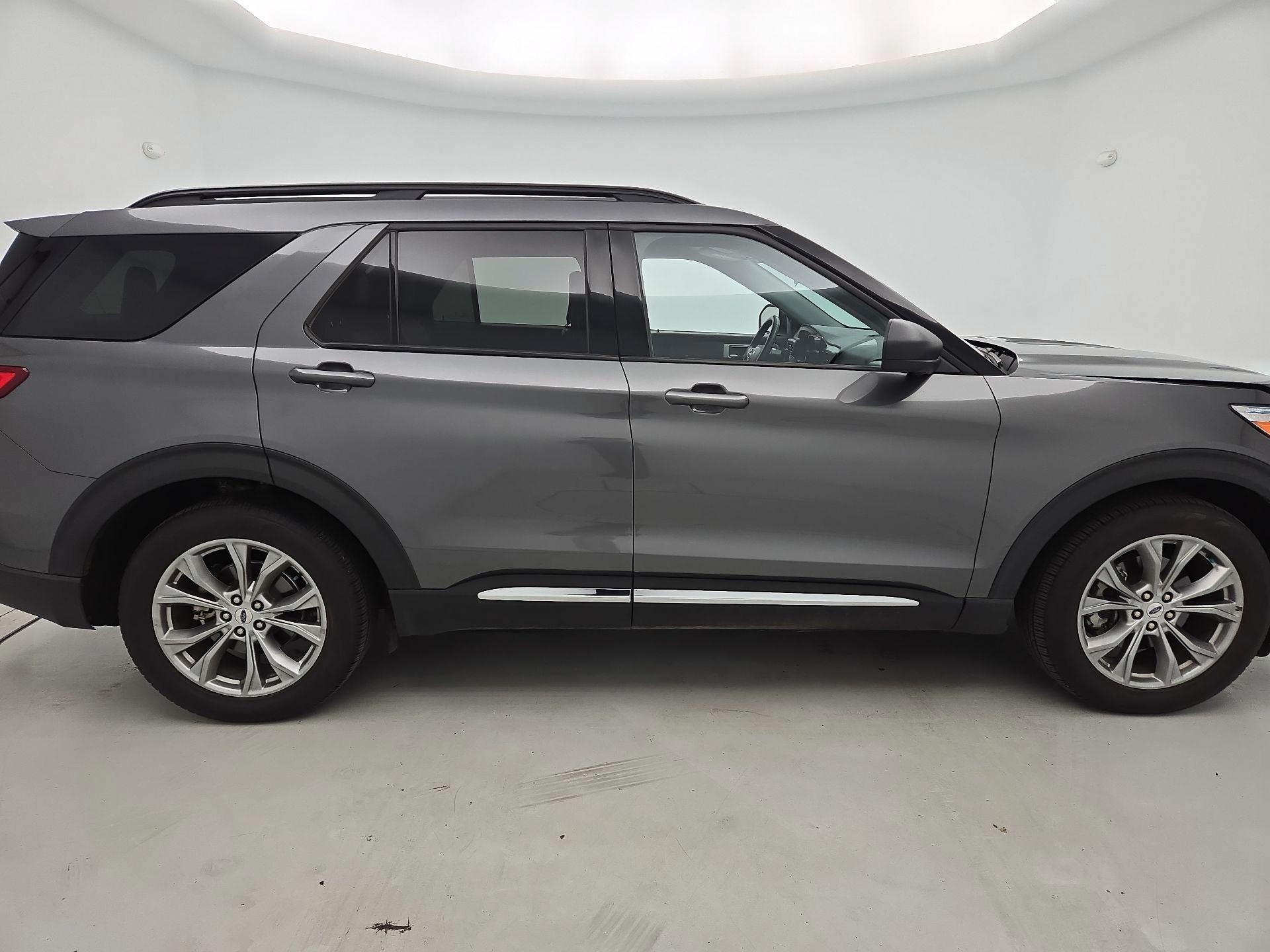 Thumbnail: 2023 Ford Explorer - 4